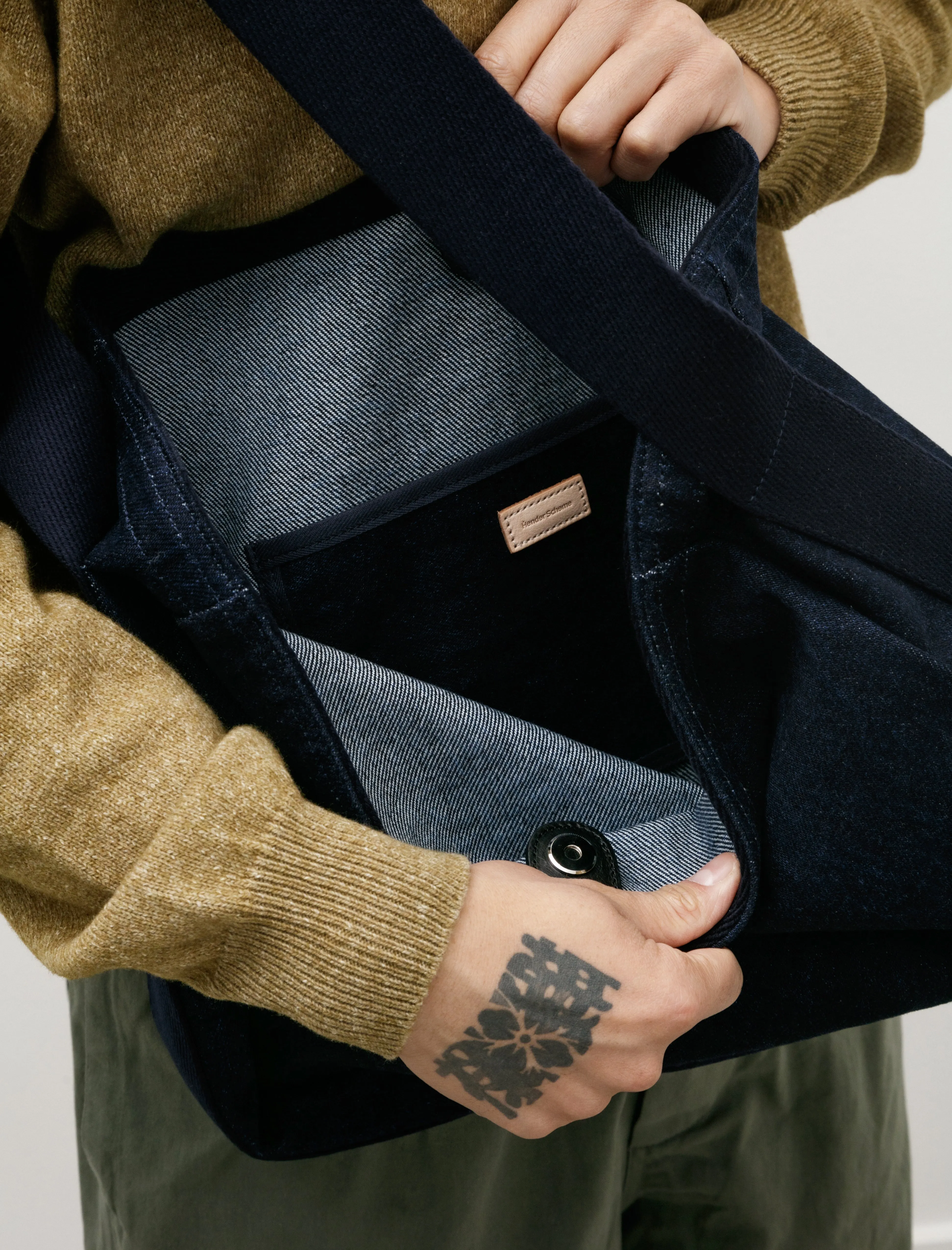 Square Shoulder Bag Small Inowa sold by SHOP NEIGHBOR product image thumbnail 5