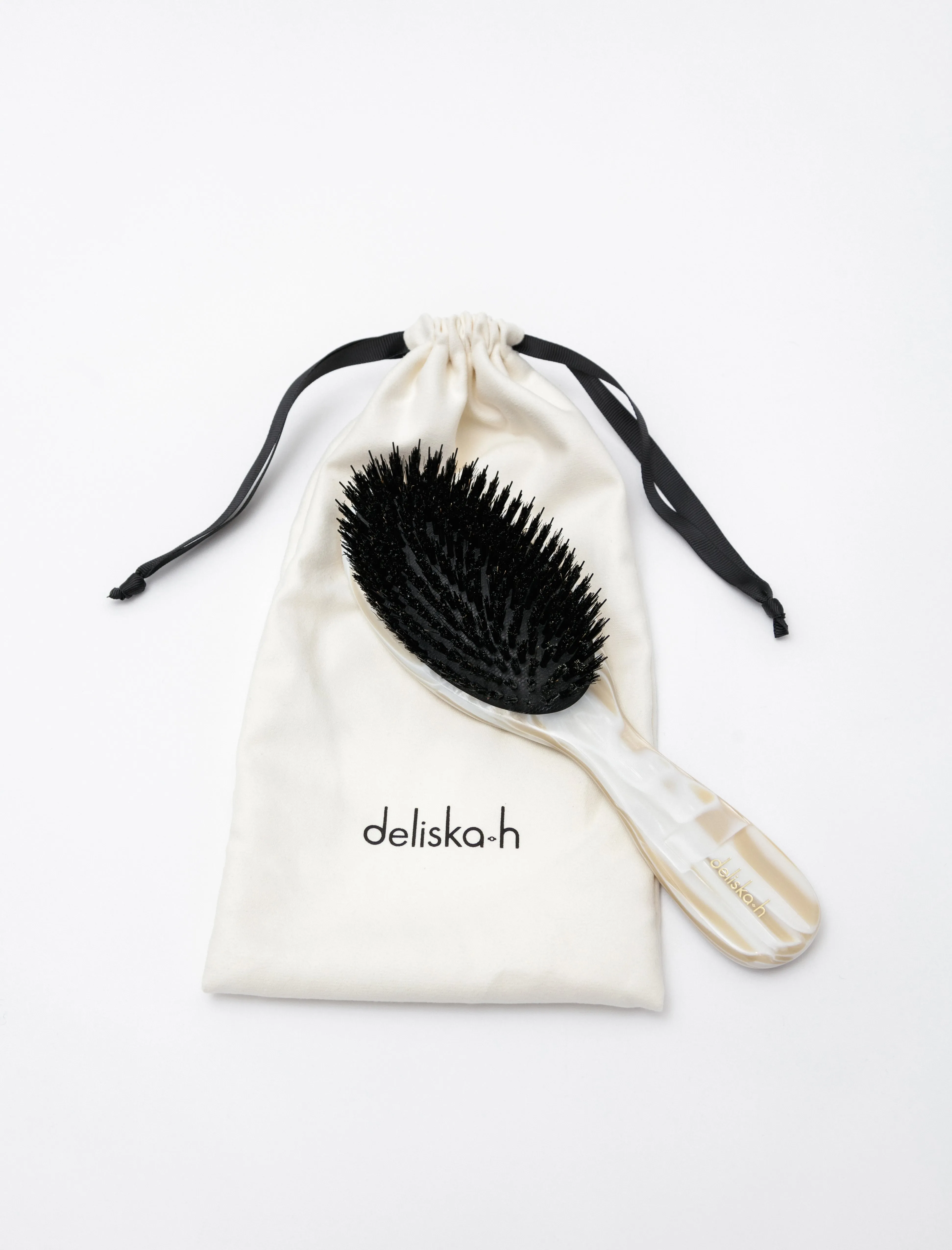 Hairbrush Nougat sold by SHOP NEIGHBOR product image thumbnail 3
