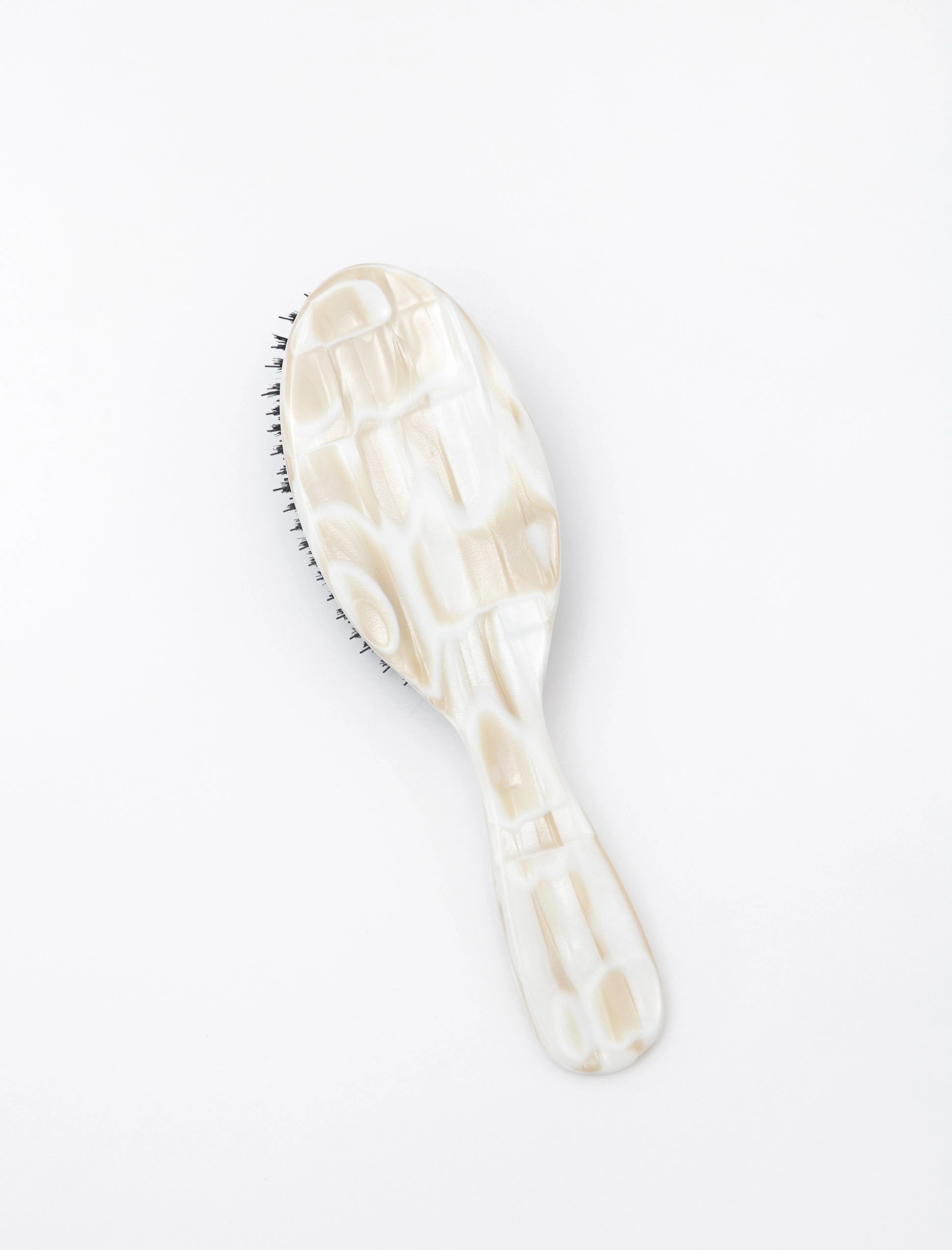 Hairbrush Nougat sold by SHOP NEIGHBOR product image thumbnail 2