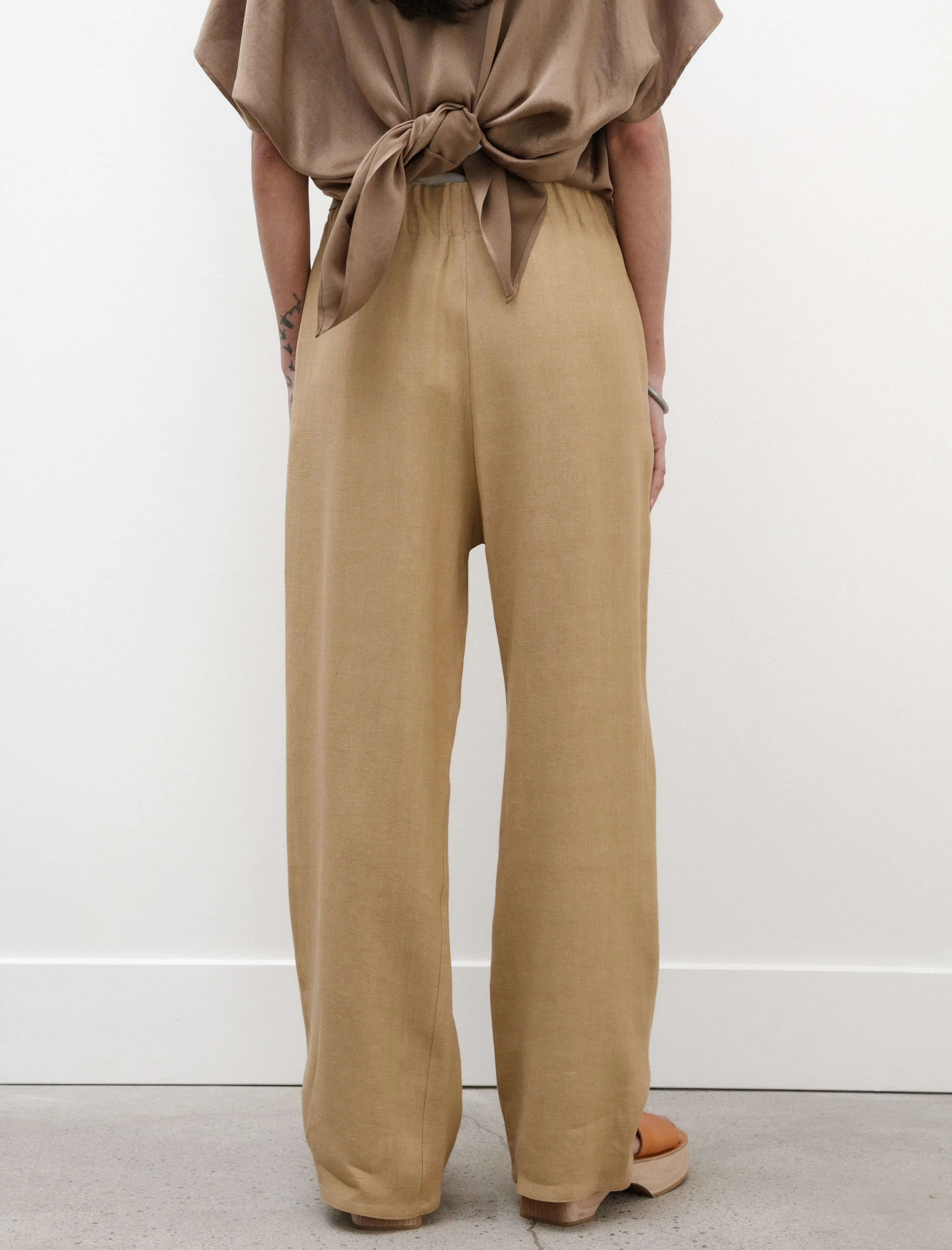 Work Pants Crepe Linen Caffe Latte sold by SHOP NEIGHBOR product image thumbnail 5