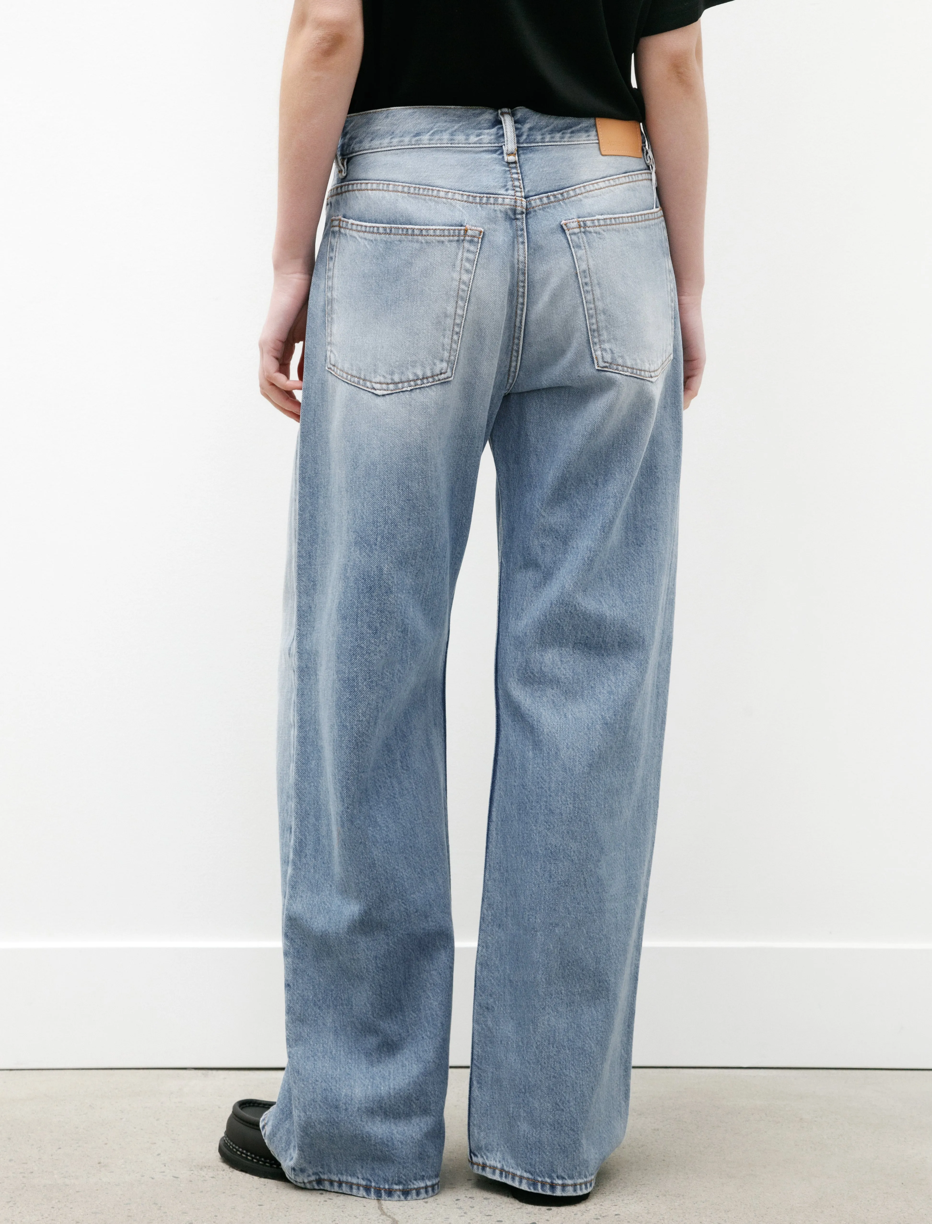 Loose Fit Jeans 2021F Light Blue sold by SHOP NEIGHBOR product image thumbnail 4