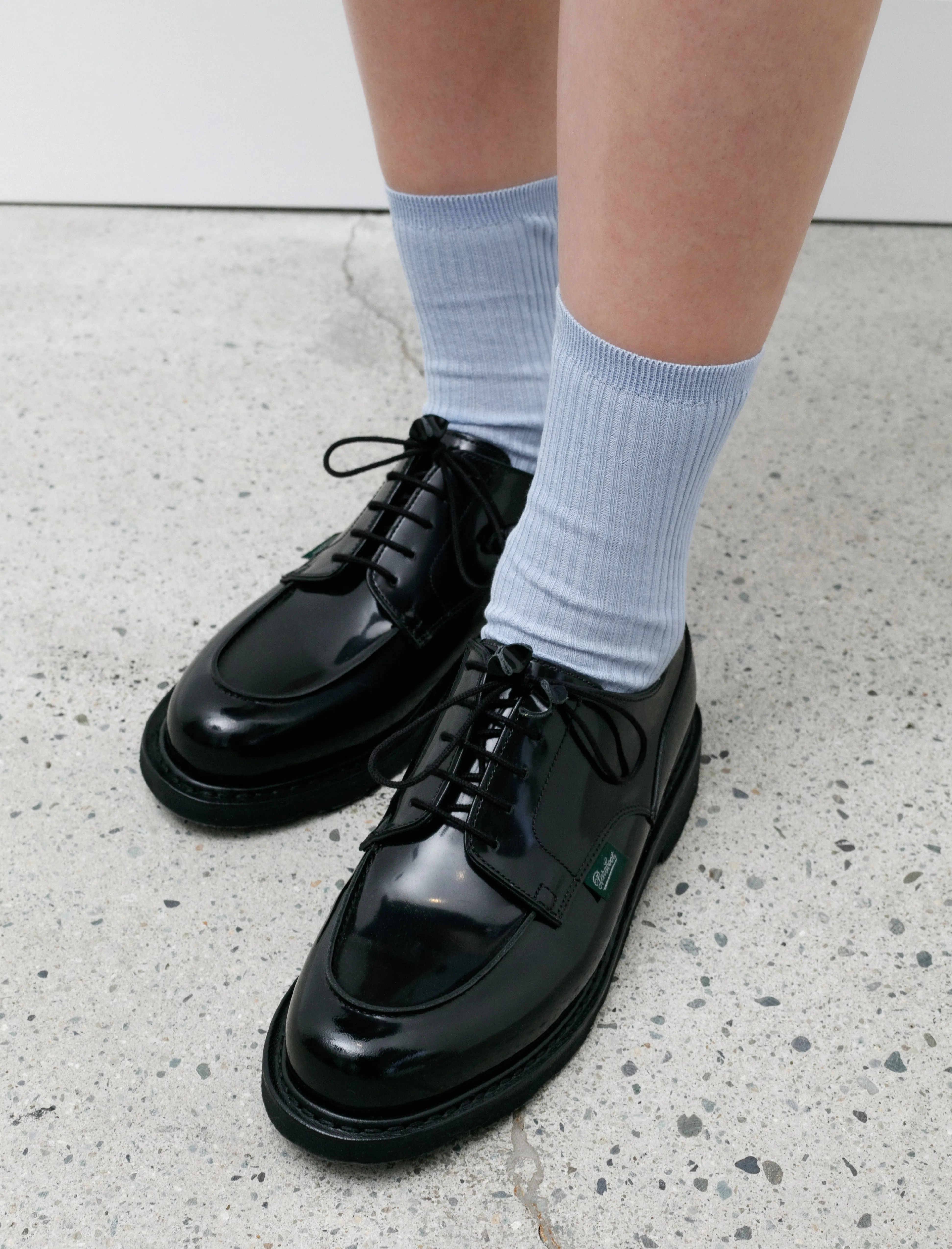 Chambord Gloss Noir sold by SHOP NEIGHBOR