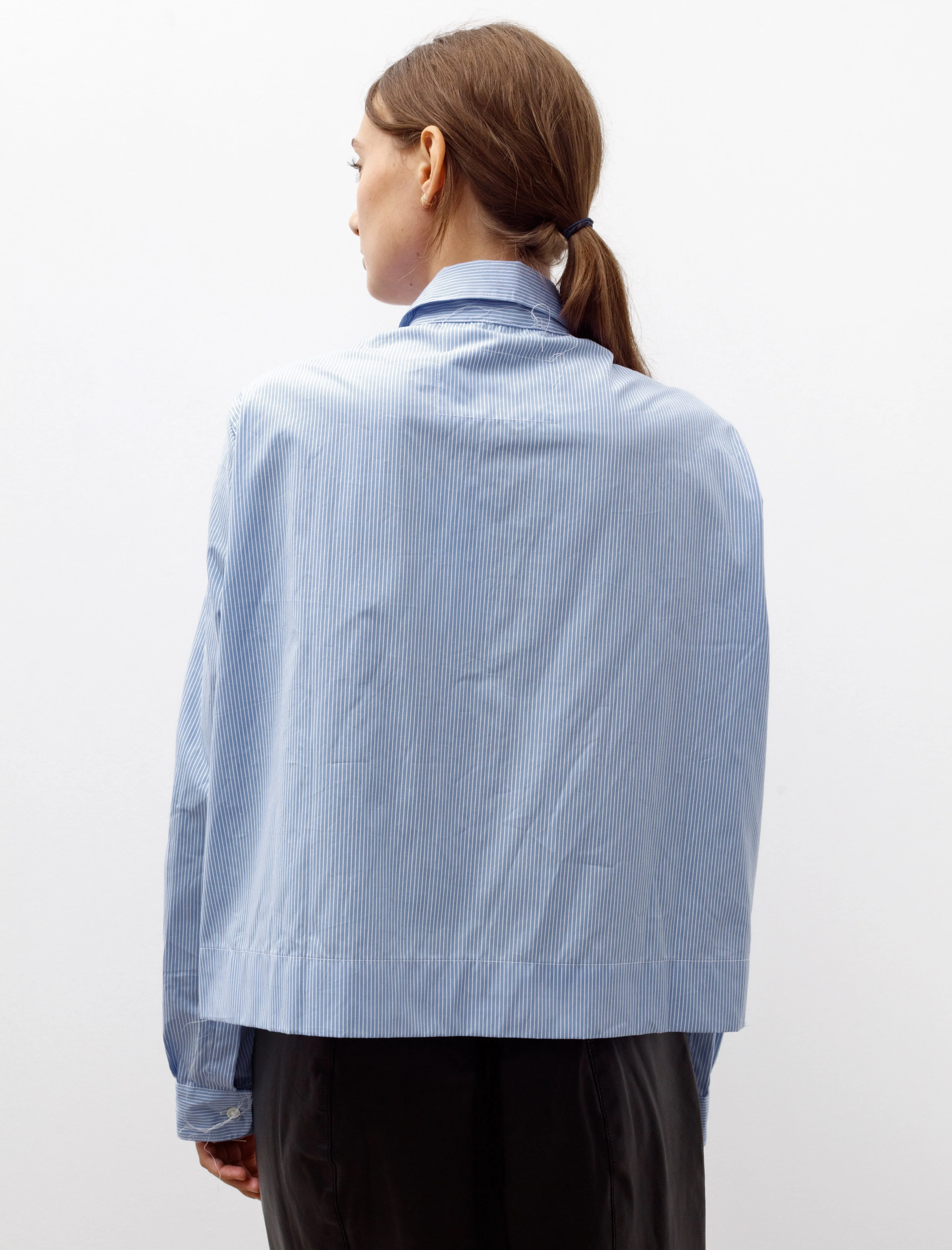 Cropped Gap Shirt Blue Stripe sold by SHOP NEIGHBOR product image thumbnail 4