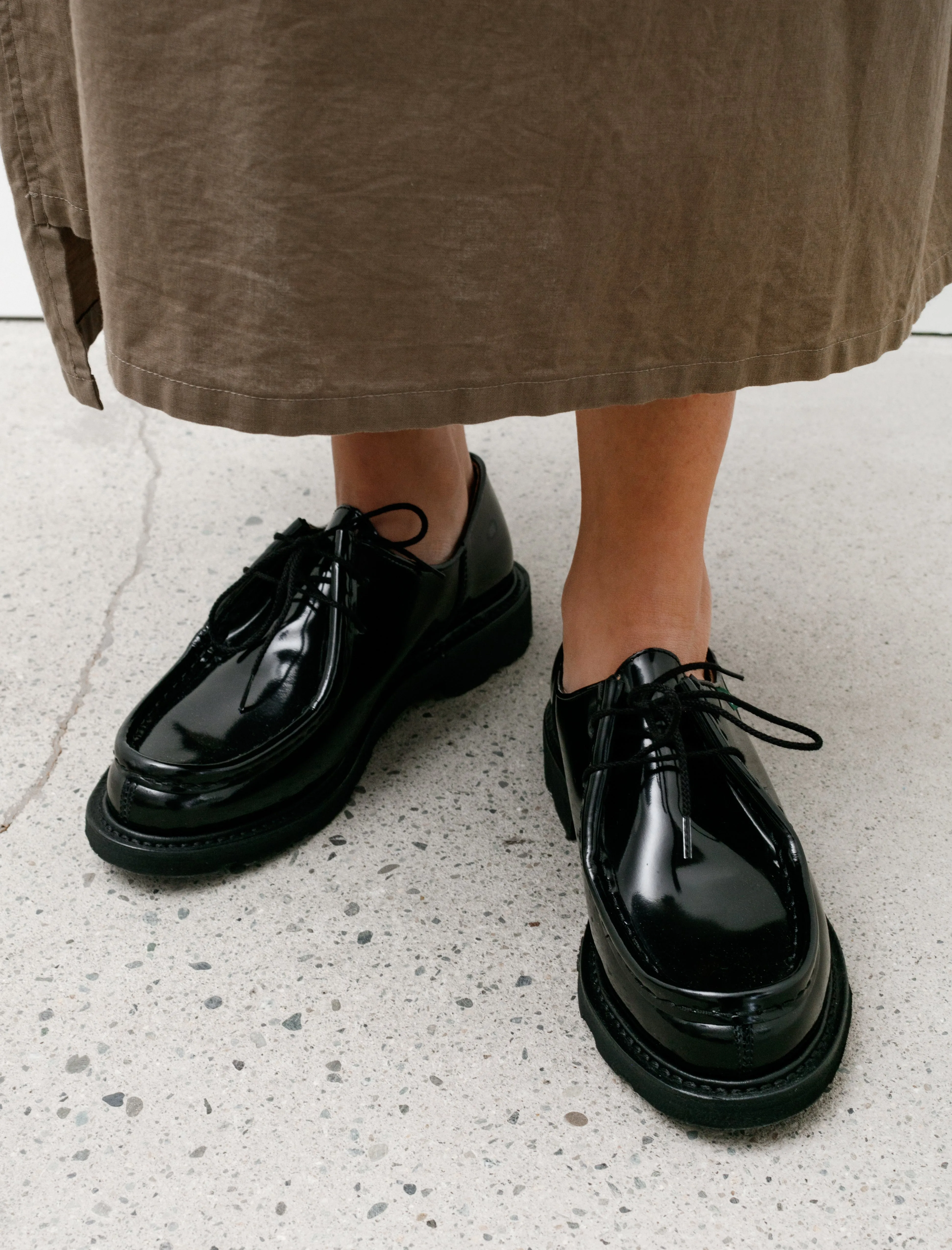 Michael Gloss Noir sold by SHOP NEIGHBOR