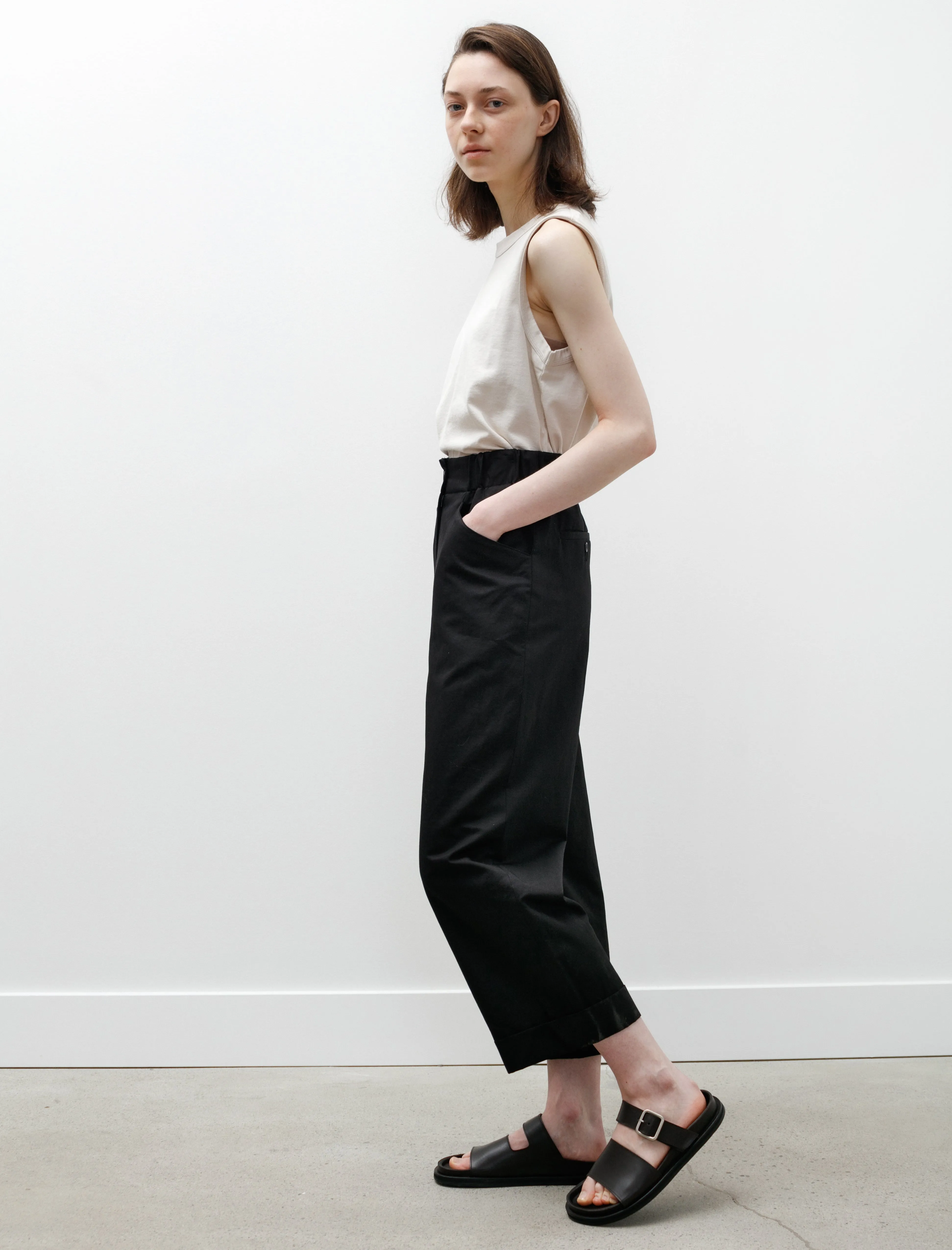 Relaxed Crop Trousers Cotton Linen Twill Black sold by SHOP NEIGHBOR product image thumbnail 3