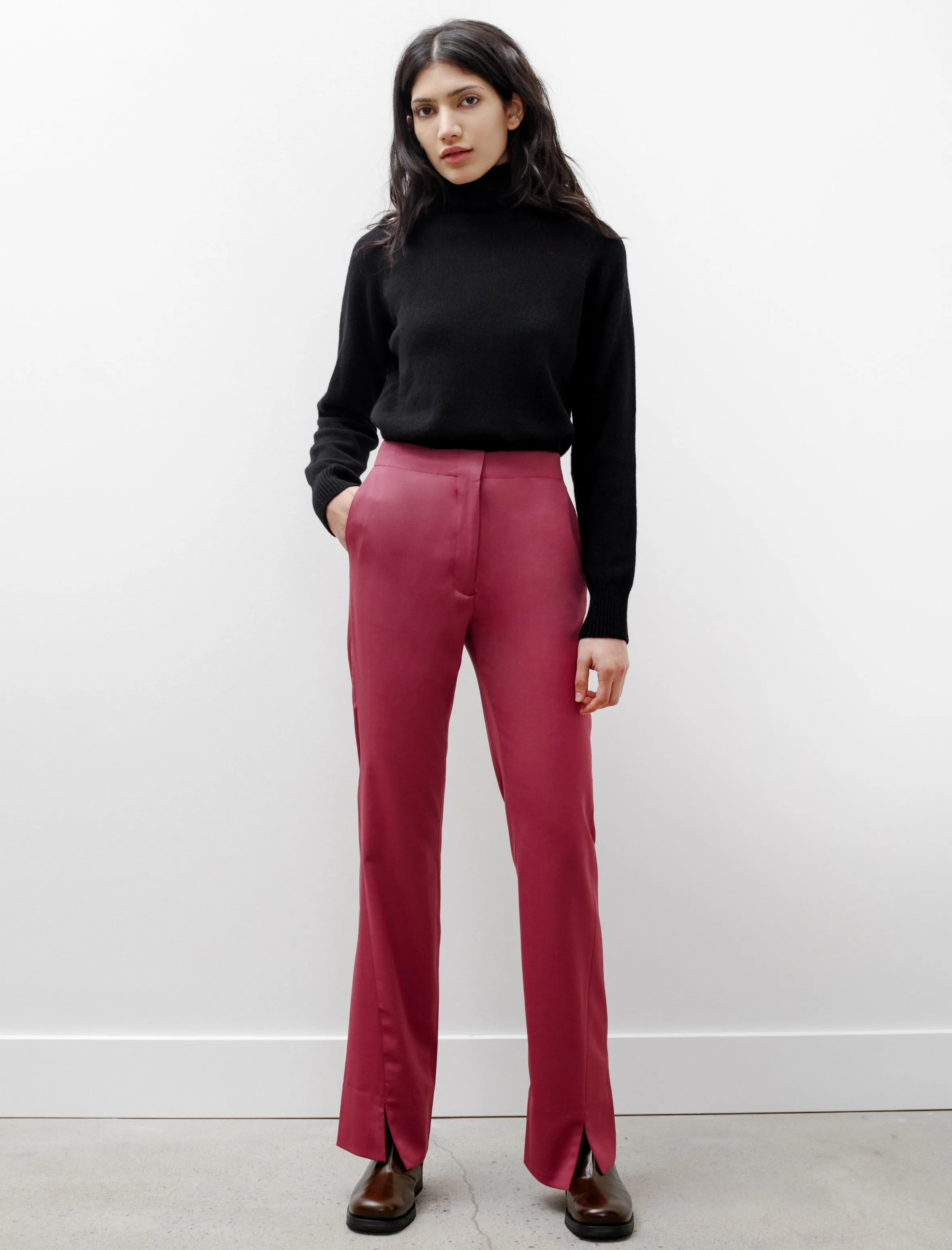 Sharp Trousers Pink Fluid Wool sold by SHOP NEIGHBOR product image thumbnail 2