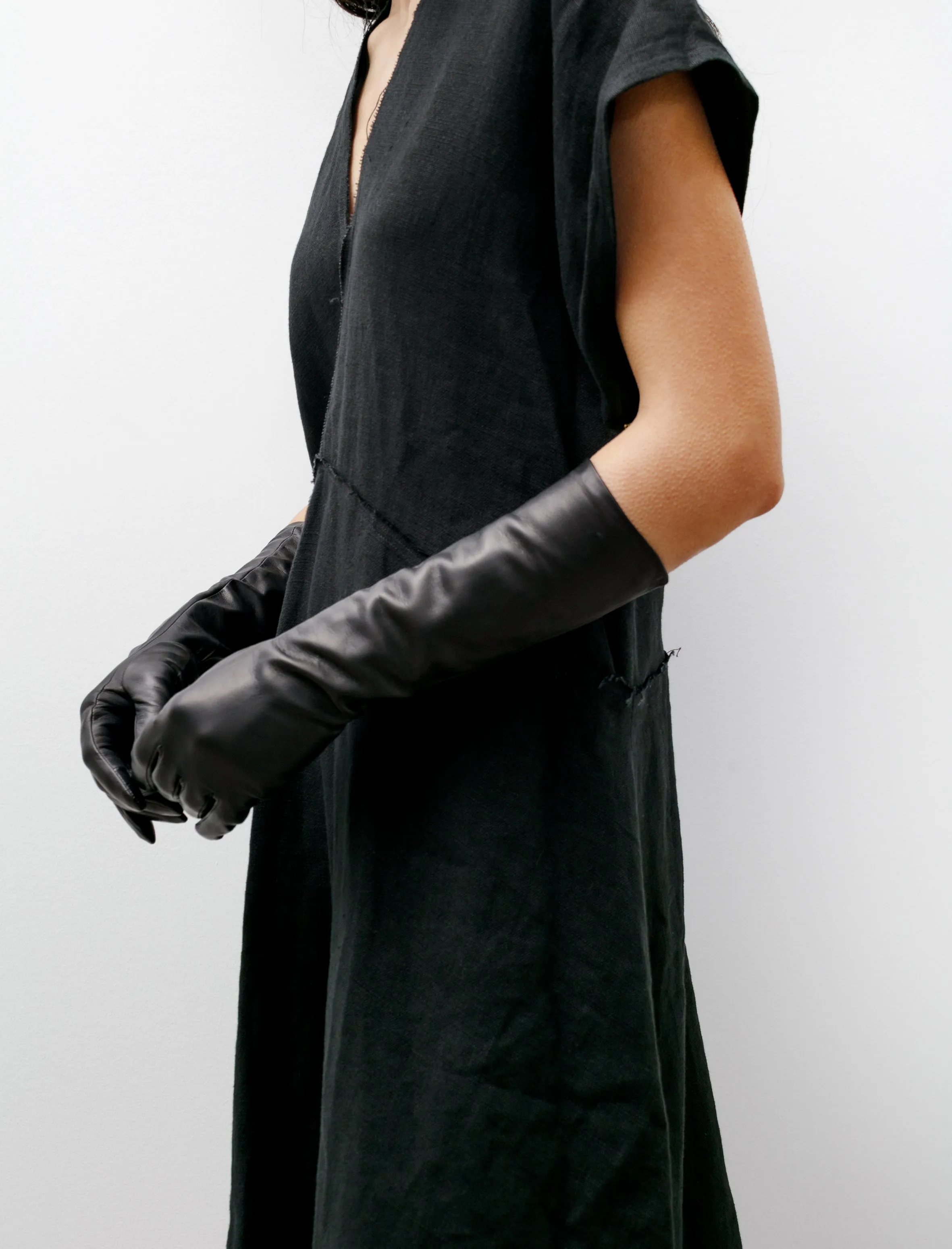 Essentials Long Gloves Black sold by SHOP NEIGHBOR product image thumbnail 2