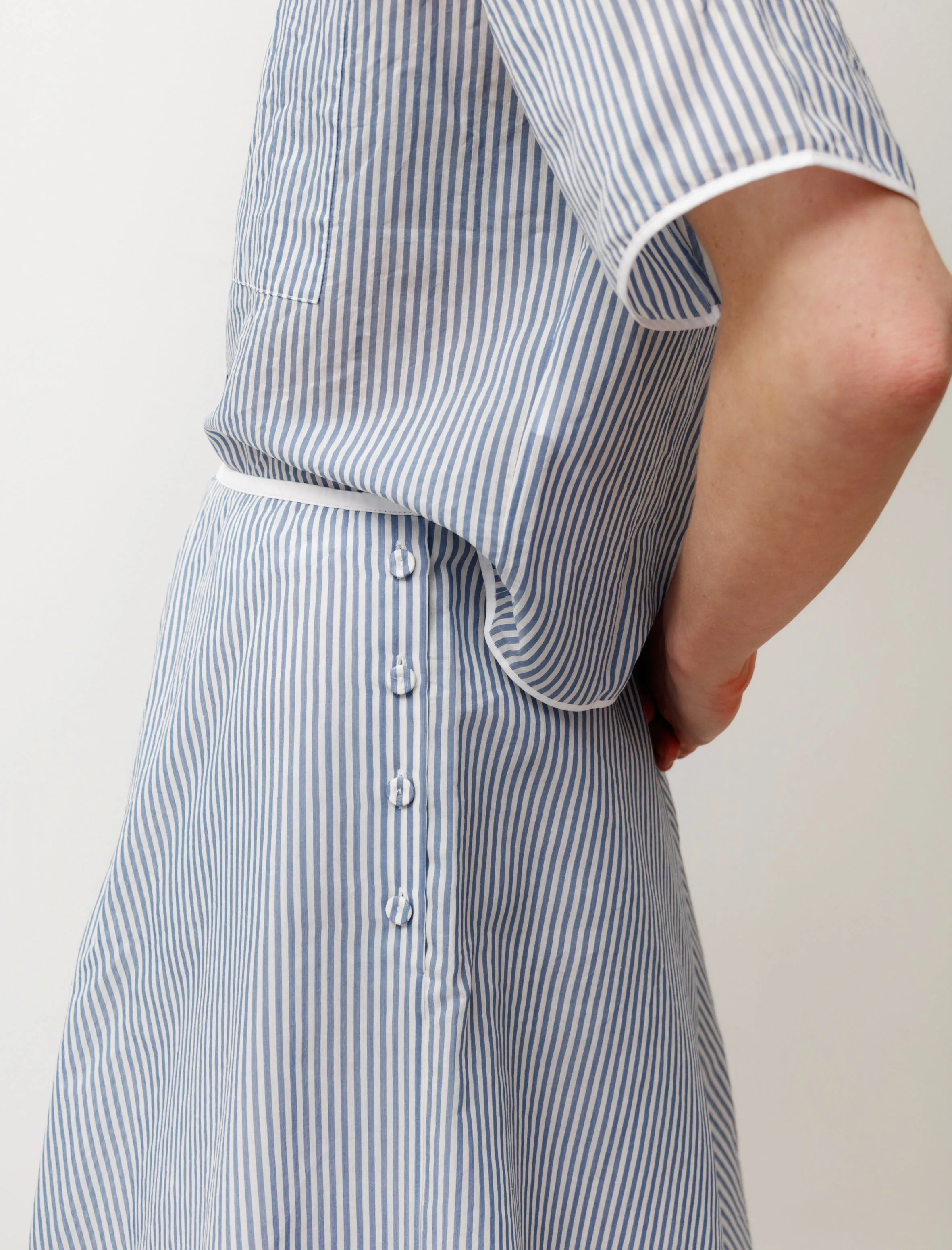 Bias Skirt Organza Blue/White Stripes sold by SHOP NEIGHBOR product image thumbnail 4