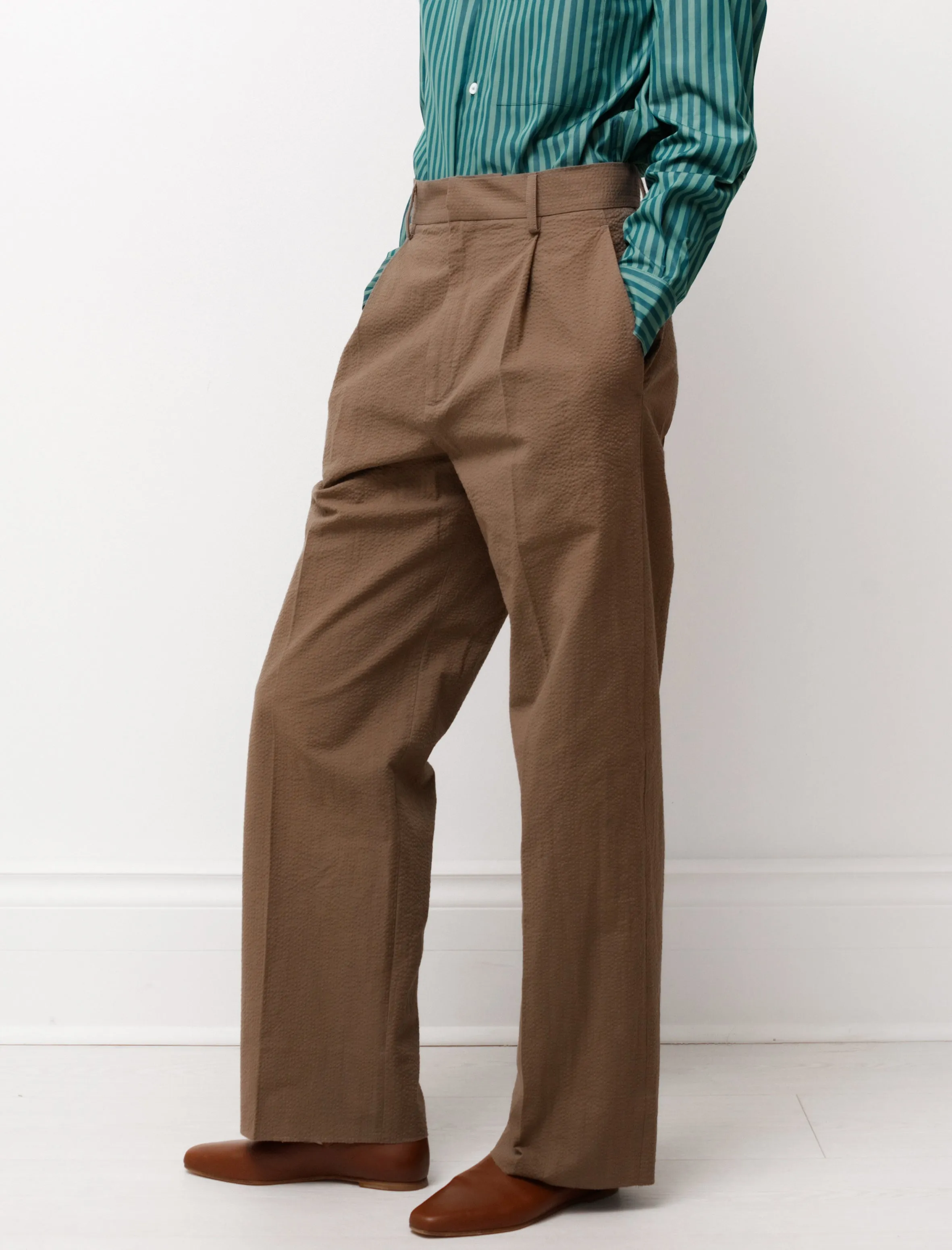 Pleated Large Pants Brown sold by SHOP NEIGHBOR product image thumbnail 2