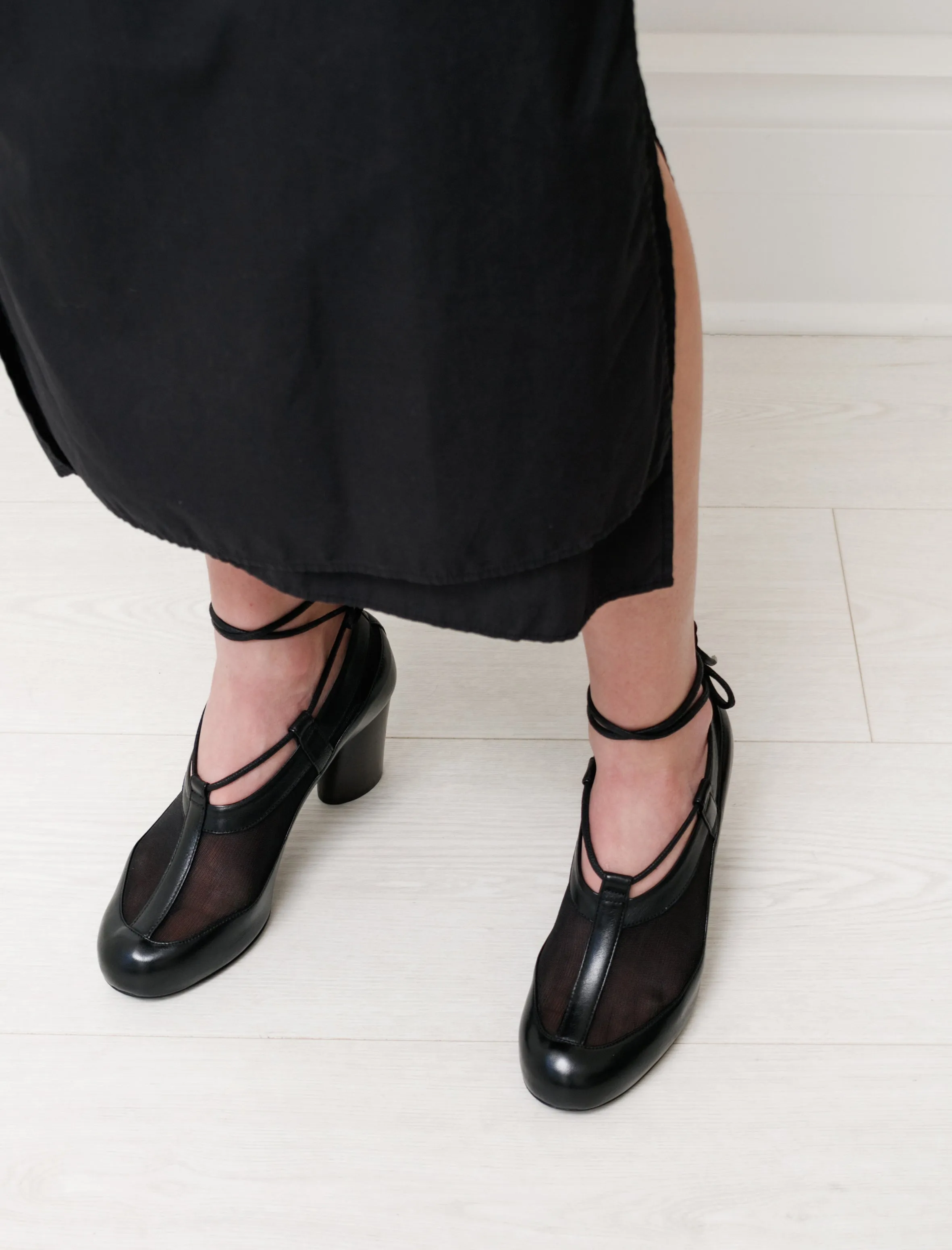 Mesh Pump Black sold by SHOP NEIGHBOR product image thumbnail 2
