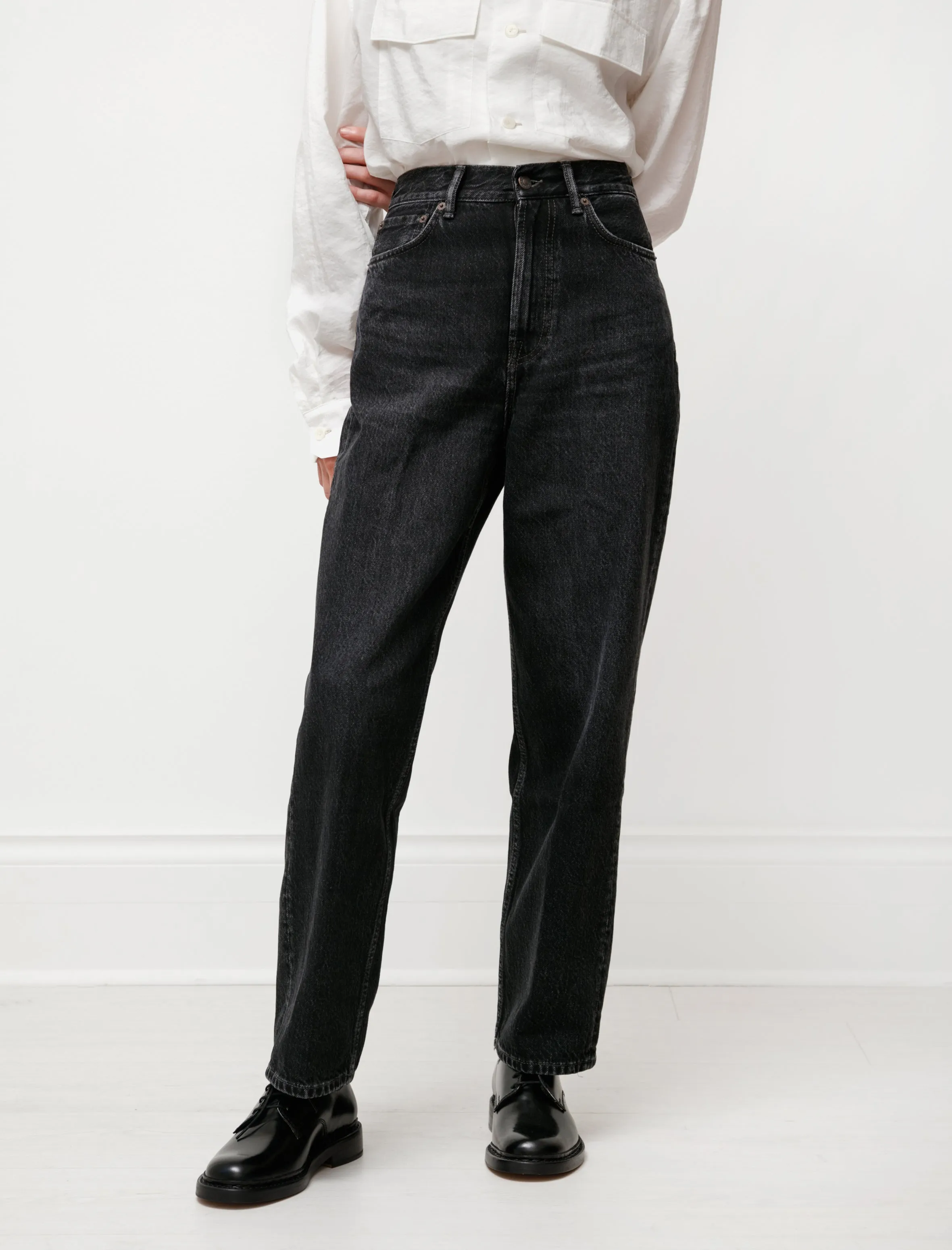 1993 Vintage Black sold by SHOP NEIGHBOR product image thumbnail 2