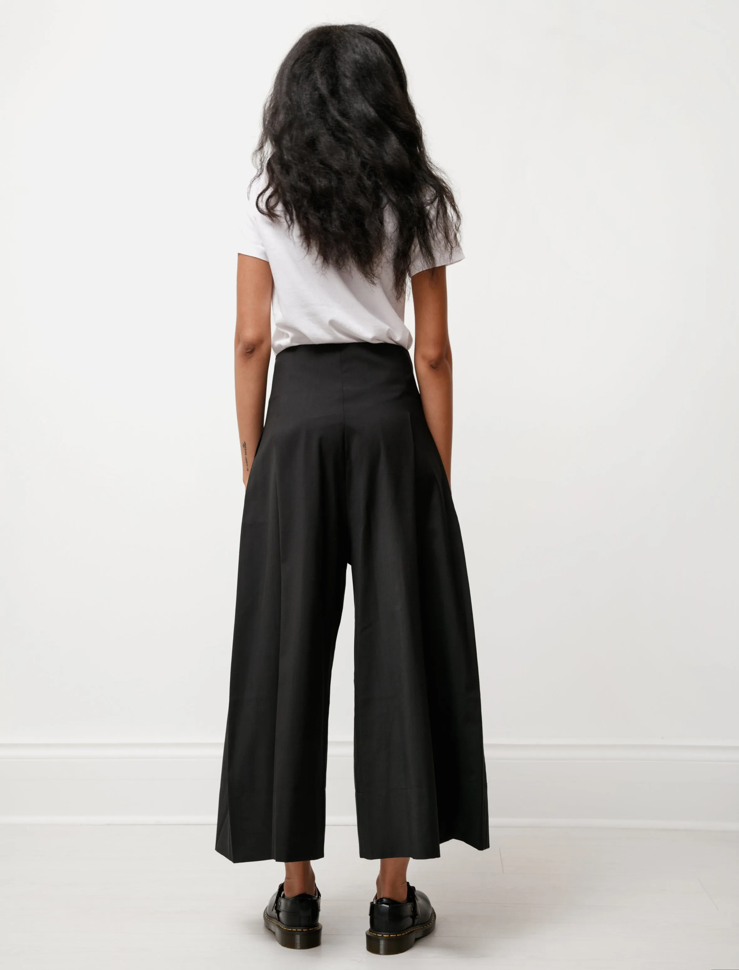 Vitra Fold Trousers Black sold by SHOP NEIGHBOR product image thumbnail 4