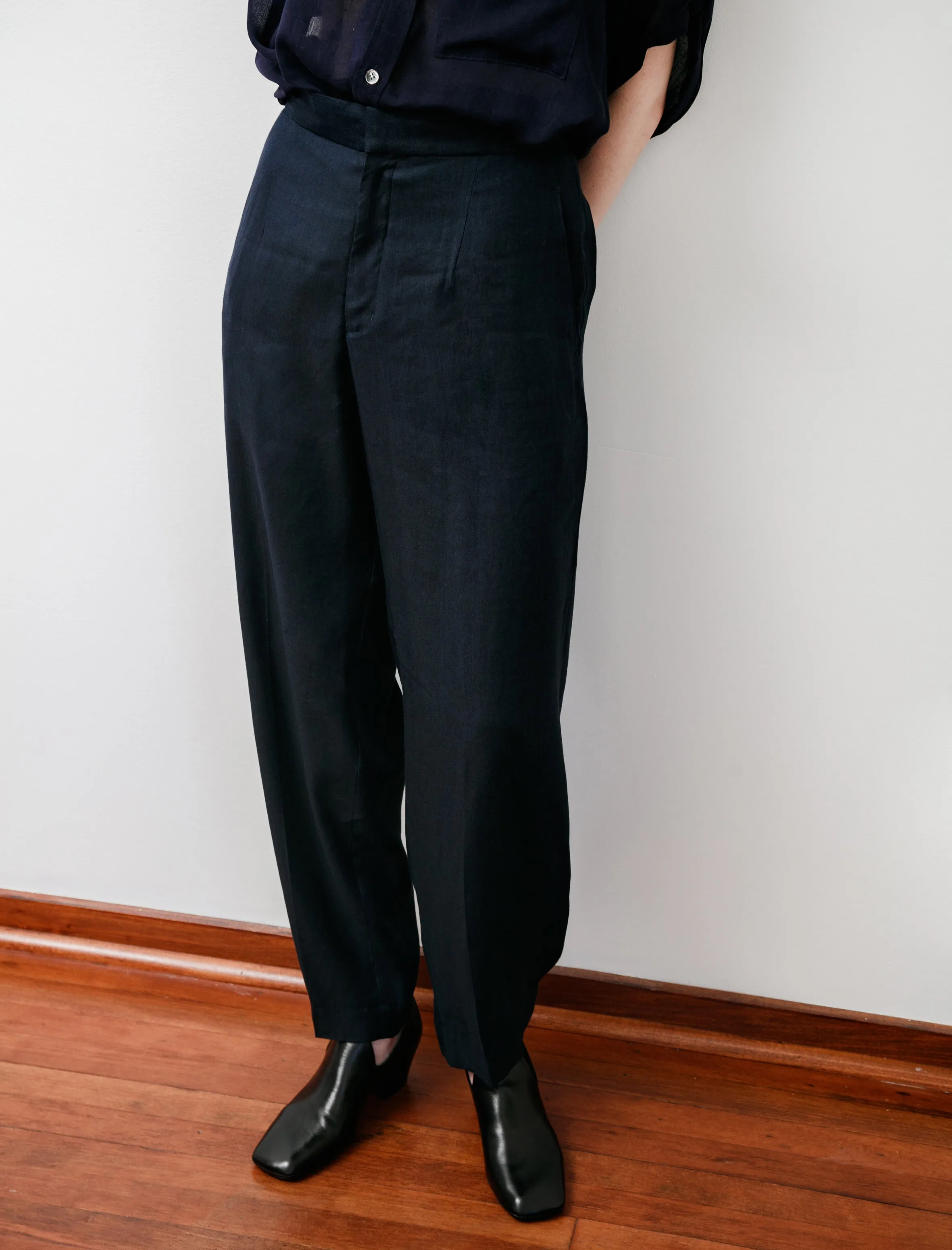 Rounded Hem Linen Trousers Navy sold by SHOP NEIGHBOR product image thumbnail 2