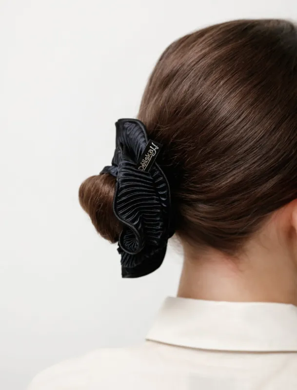 Pleated Scrunchie made by SHOP NEIGHBOR