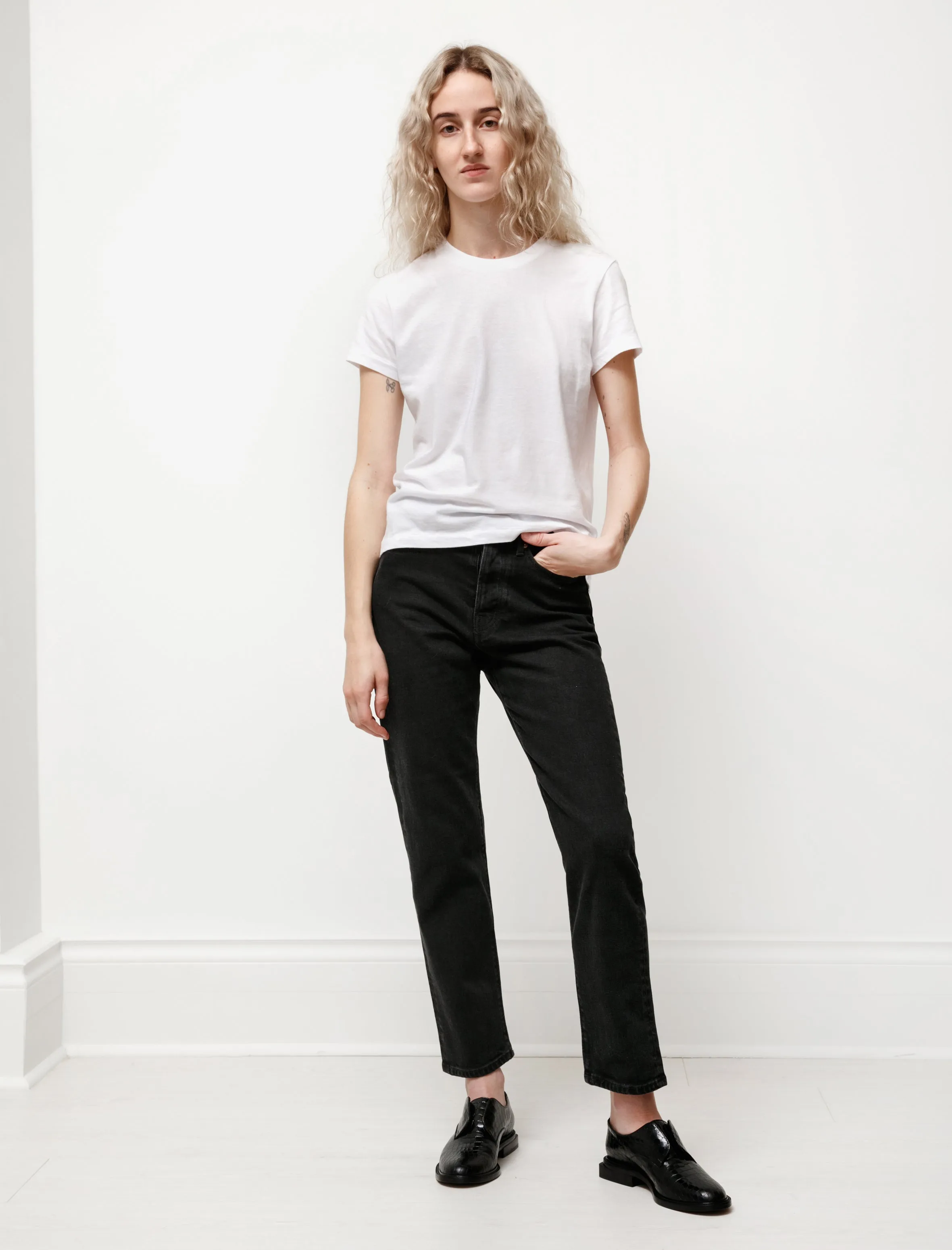 EW004 Super High Straight Stay Black sold by SHOP NEIGHBOR