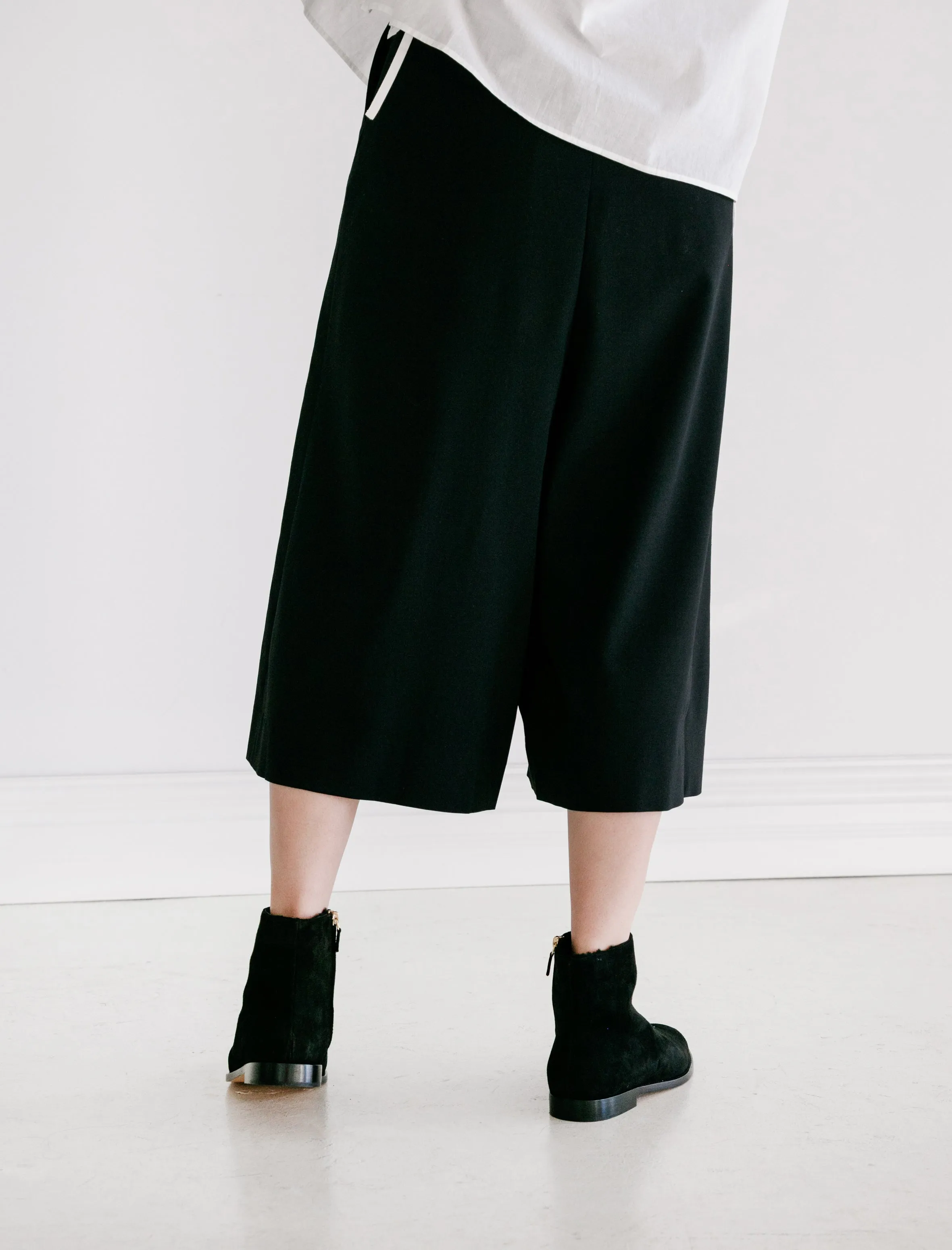 Flat Shearling Ankle Boot sold by SHOP NEIGHBOR product image thumbnail 3