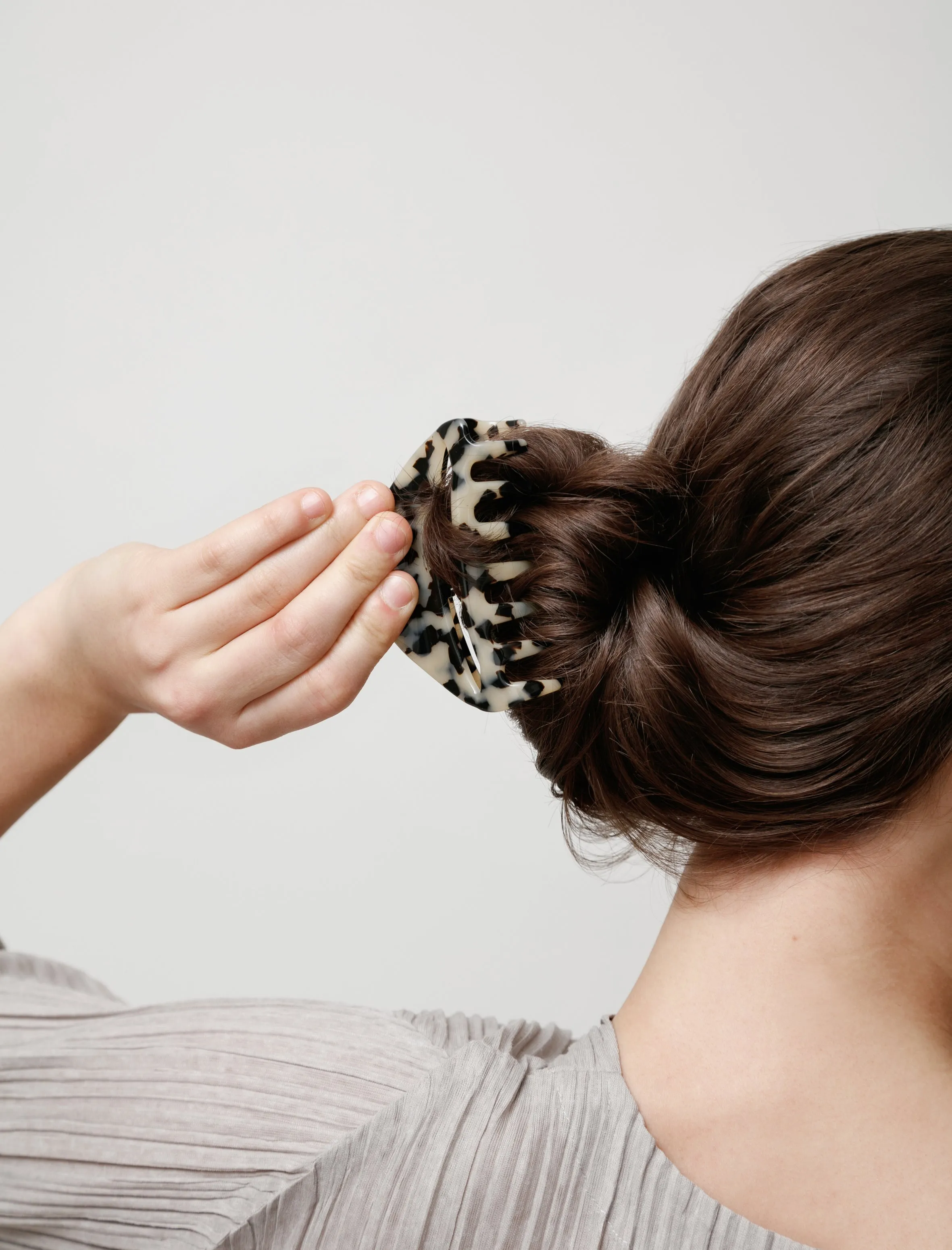 Spring Clip sold by SHOP NEIGHBOR product image thumbnail 4