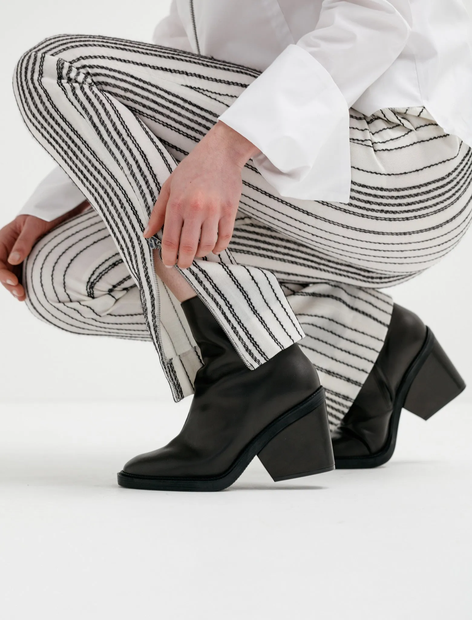 Roberta Zip Pants sold by SHOP NEIGHBOR product image thumbnail 2