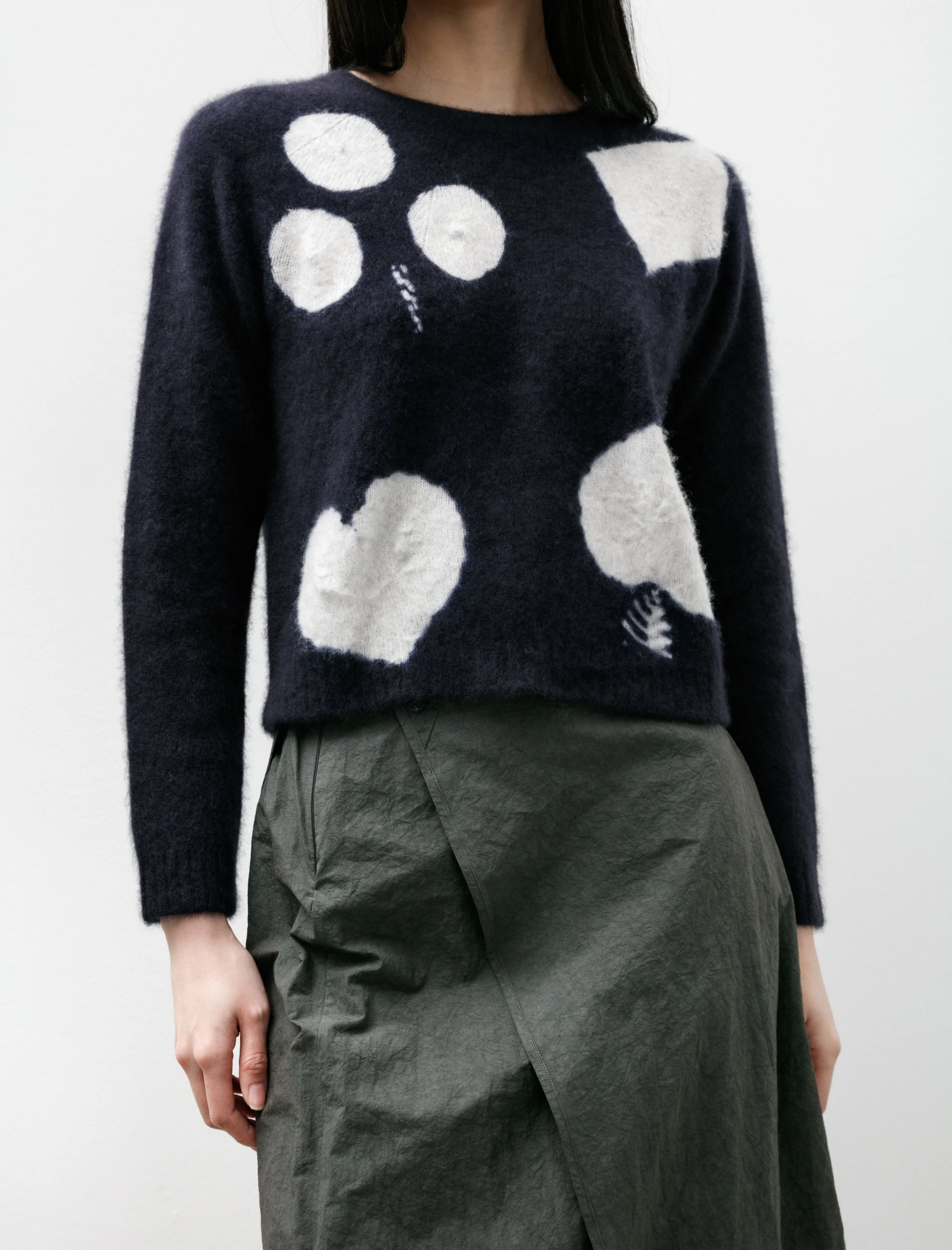 Cashmere Seamless Short Pullover Cards Shibori Black/Grey sold by SHOP NEIGHBOR product image thumbnail 2