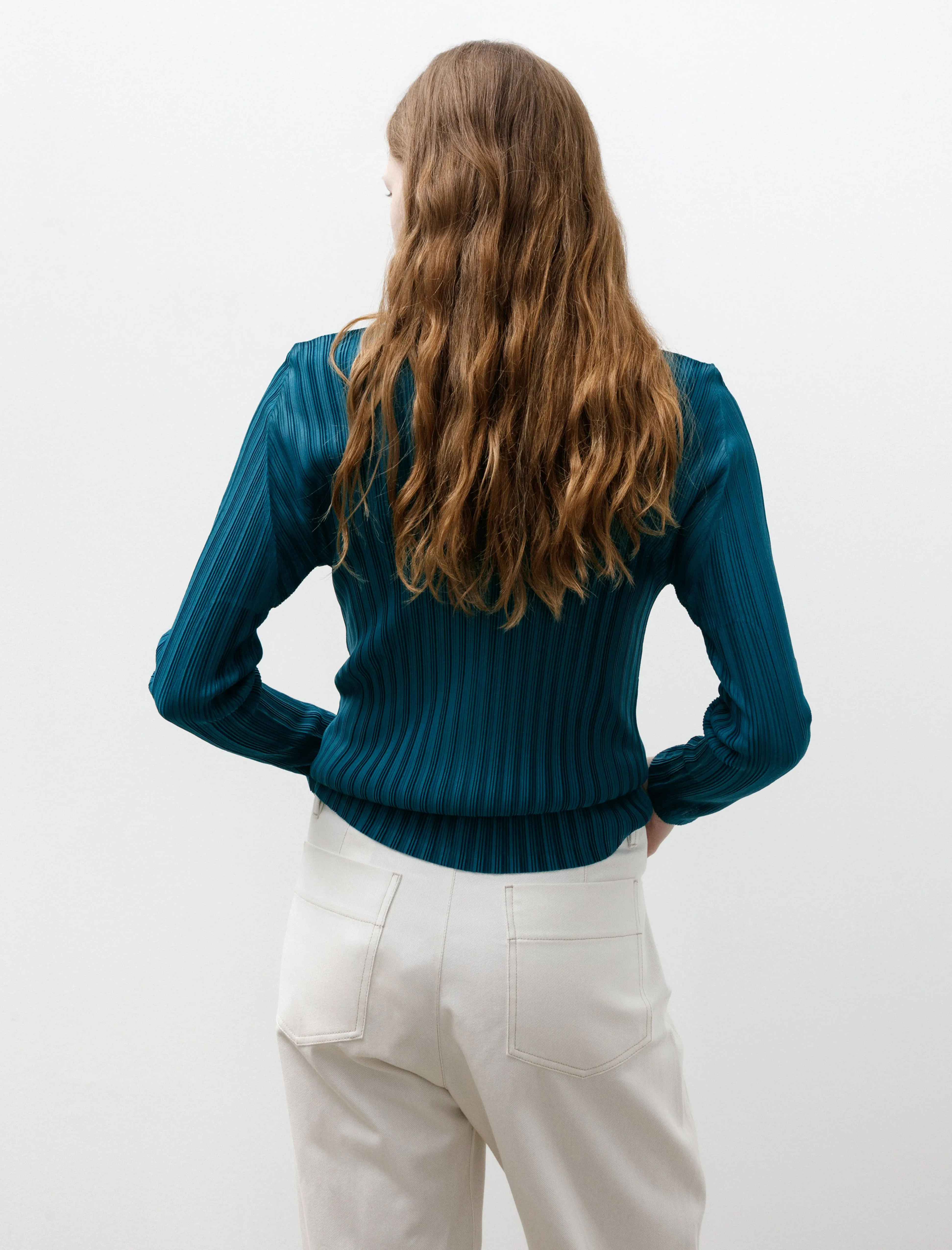 Rib Pleats V-Neck Blue Green sold by SHOP NEIGHBOR product image thumbnail 4