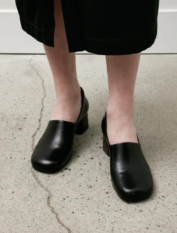 Anatomic Pump 55 Black sold by SHOP NEIGHBOR