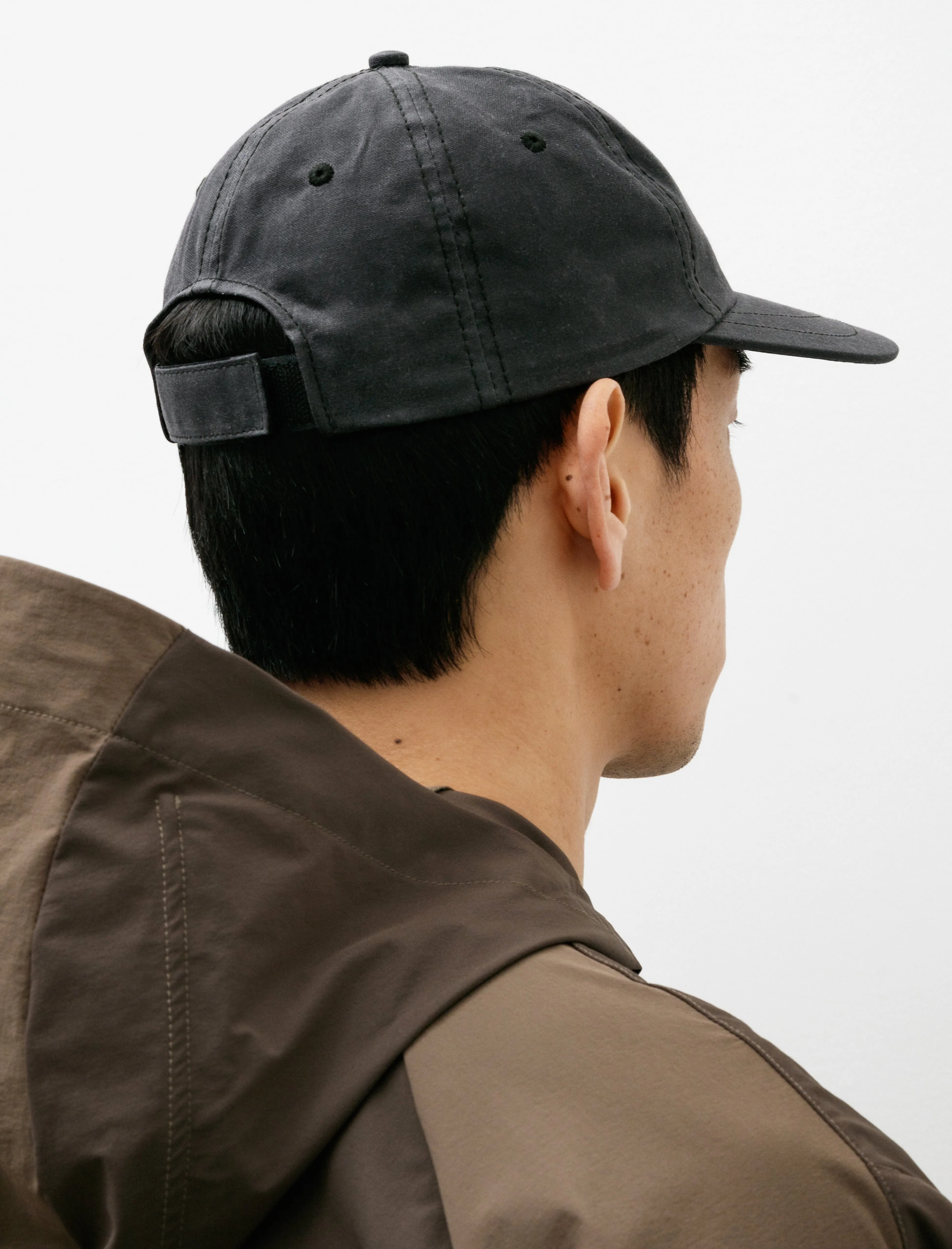 Horseshoe 6 Panel Wax Ashpalt sold by SHOP NEIGHBOR product image thumbnail 3