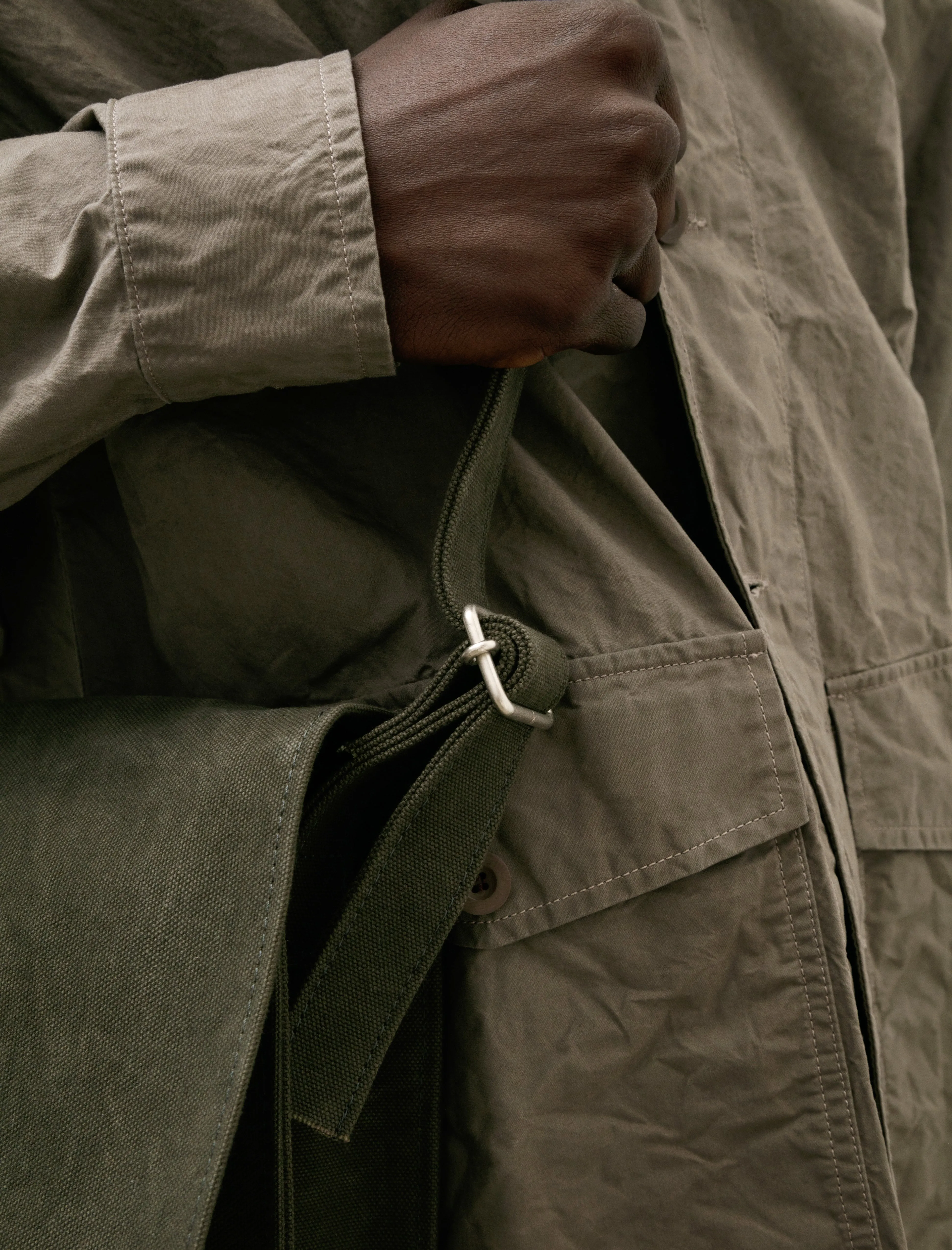 Washed Canvas Shoulder Bag Small Olive sold by SHOP NEIGHBOR product image thumbnail 4