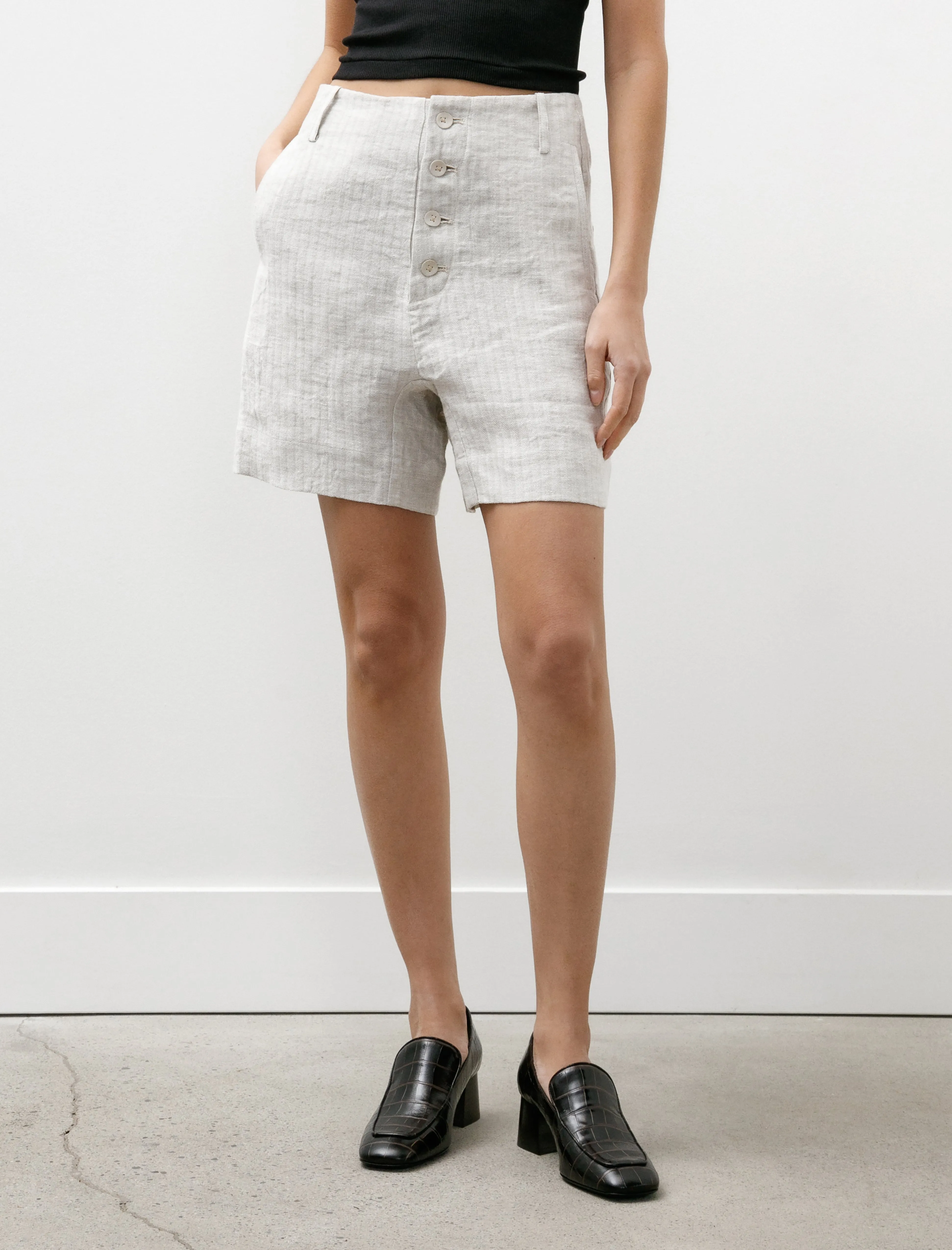 Fishtail Short Oyster sold by SHOP NEIGHBOR product image thumbnail 2