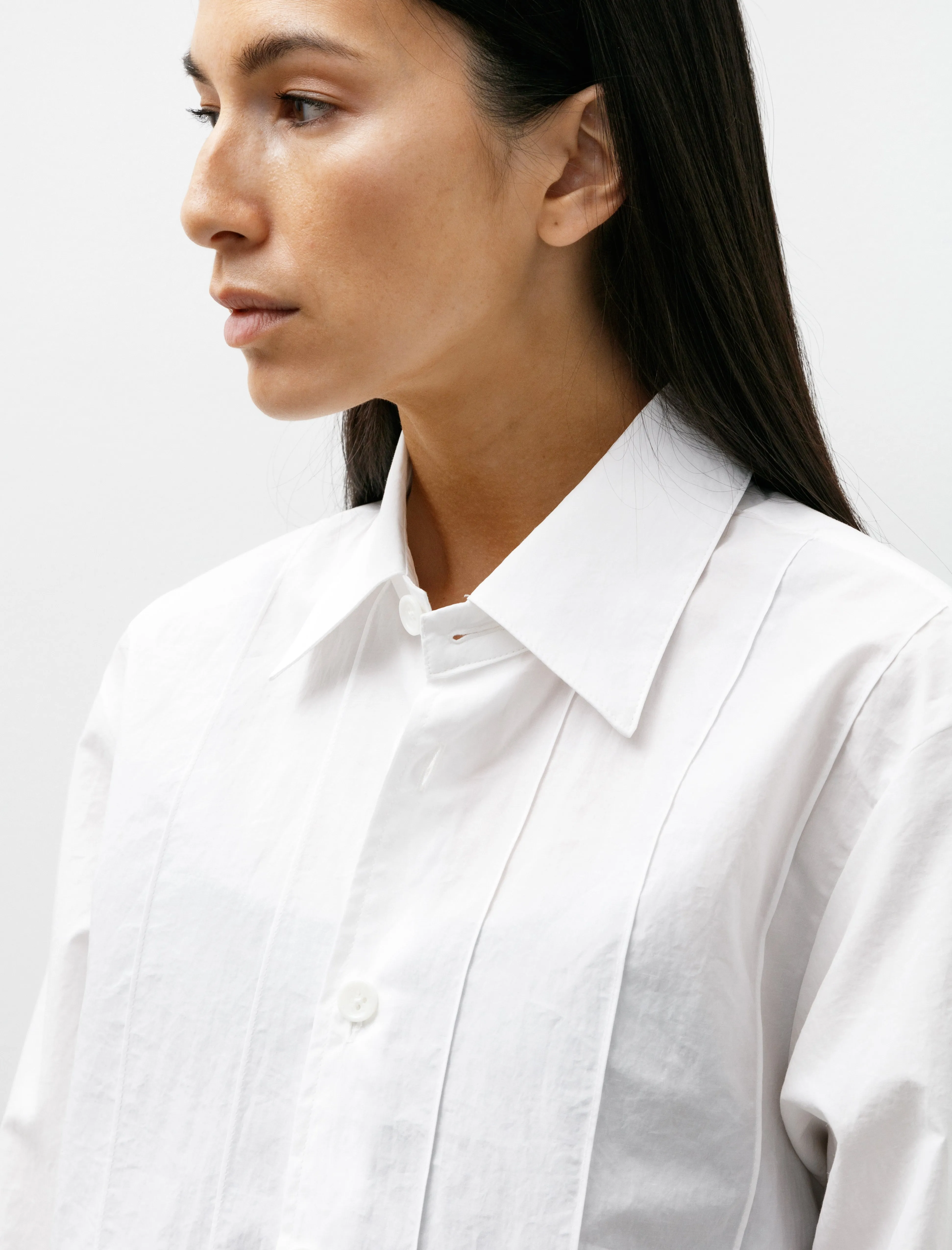 W-R18 Shirt-4 Tuck Shirt White Typewriter sold by SHOP NEIGHBOR product image thumbnail 2