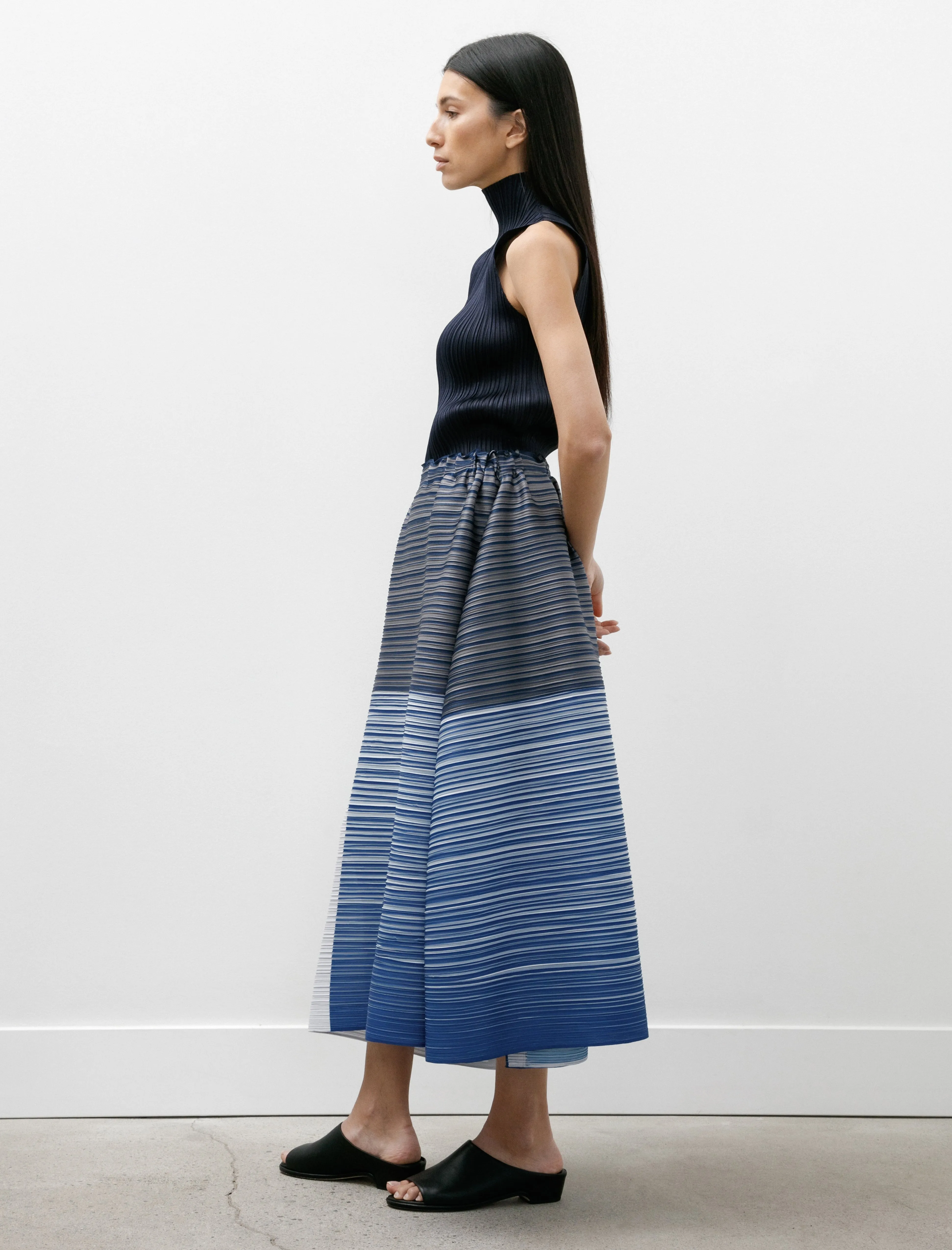 Photo Bounce Skirt Grey/Light Grey sold by SHOP NEIGHBOR product image thumbnail 4