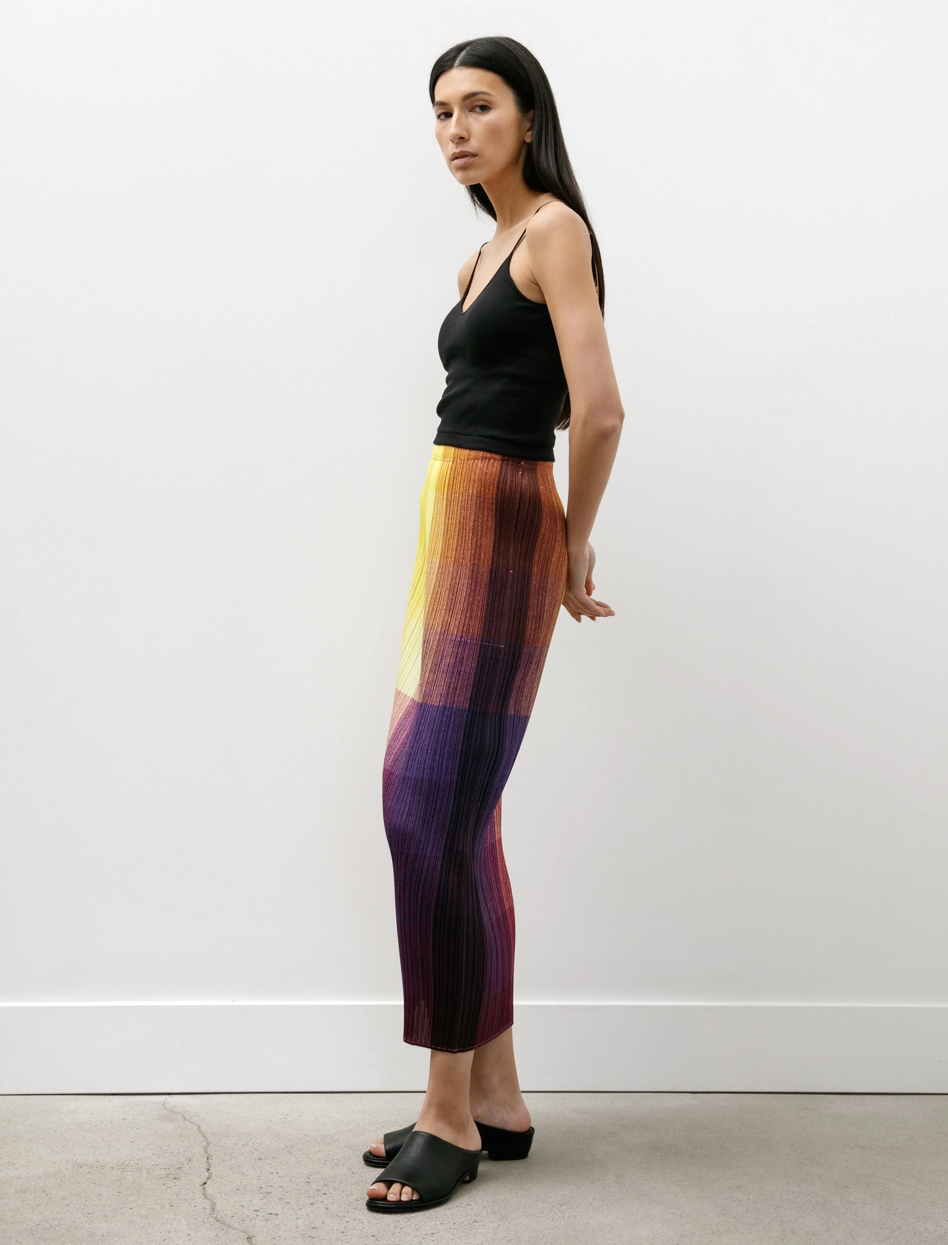 Photon Yellow Skirt sold by SHOP NEIGHBOR product image thumbnail 3