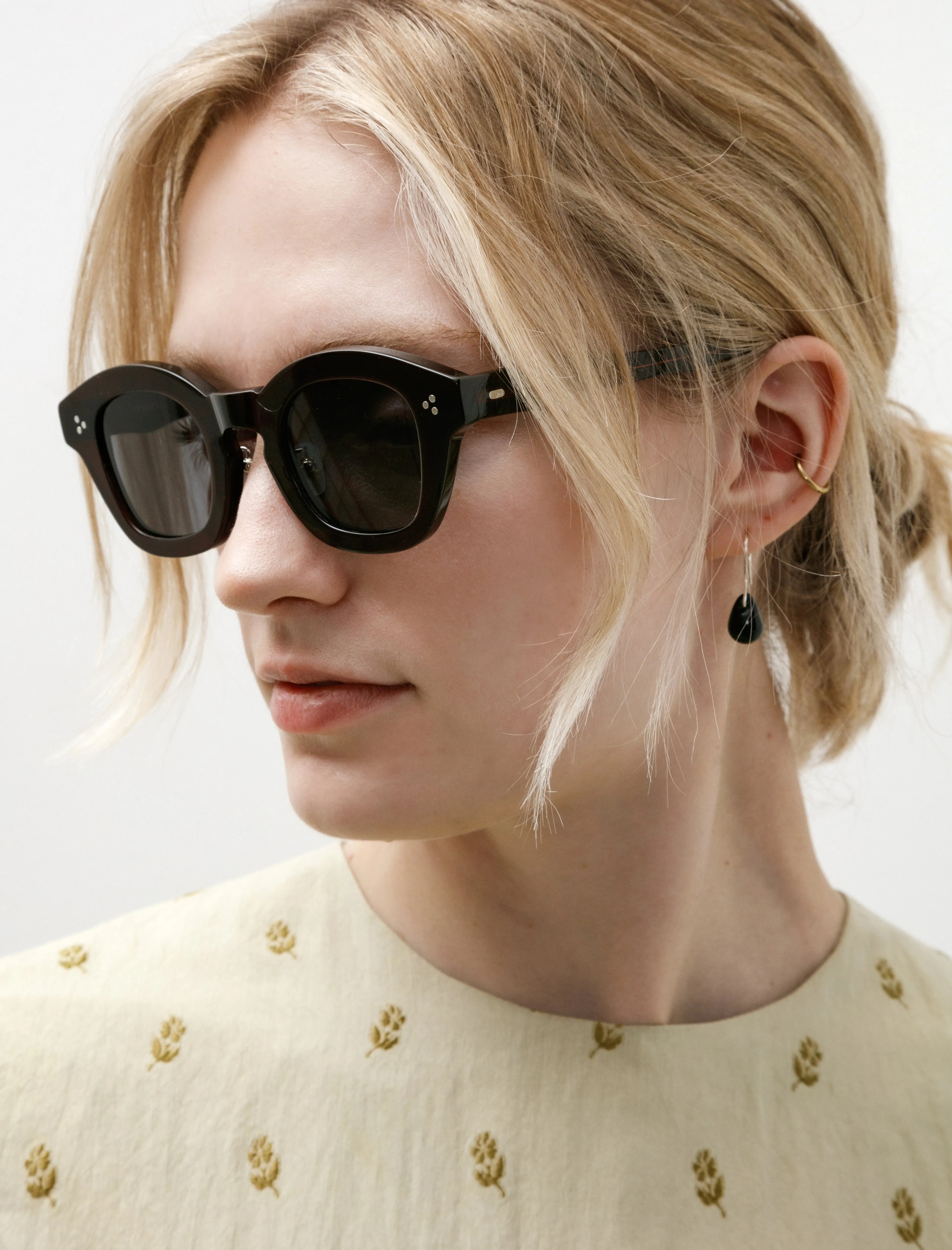 Marc Sunglasses Brown/Dark Grey sold by SHOP NEIGHBOR product image thumbnail 3