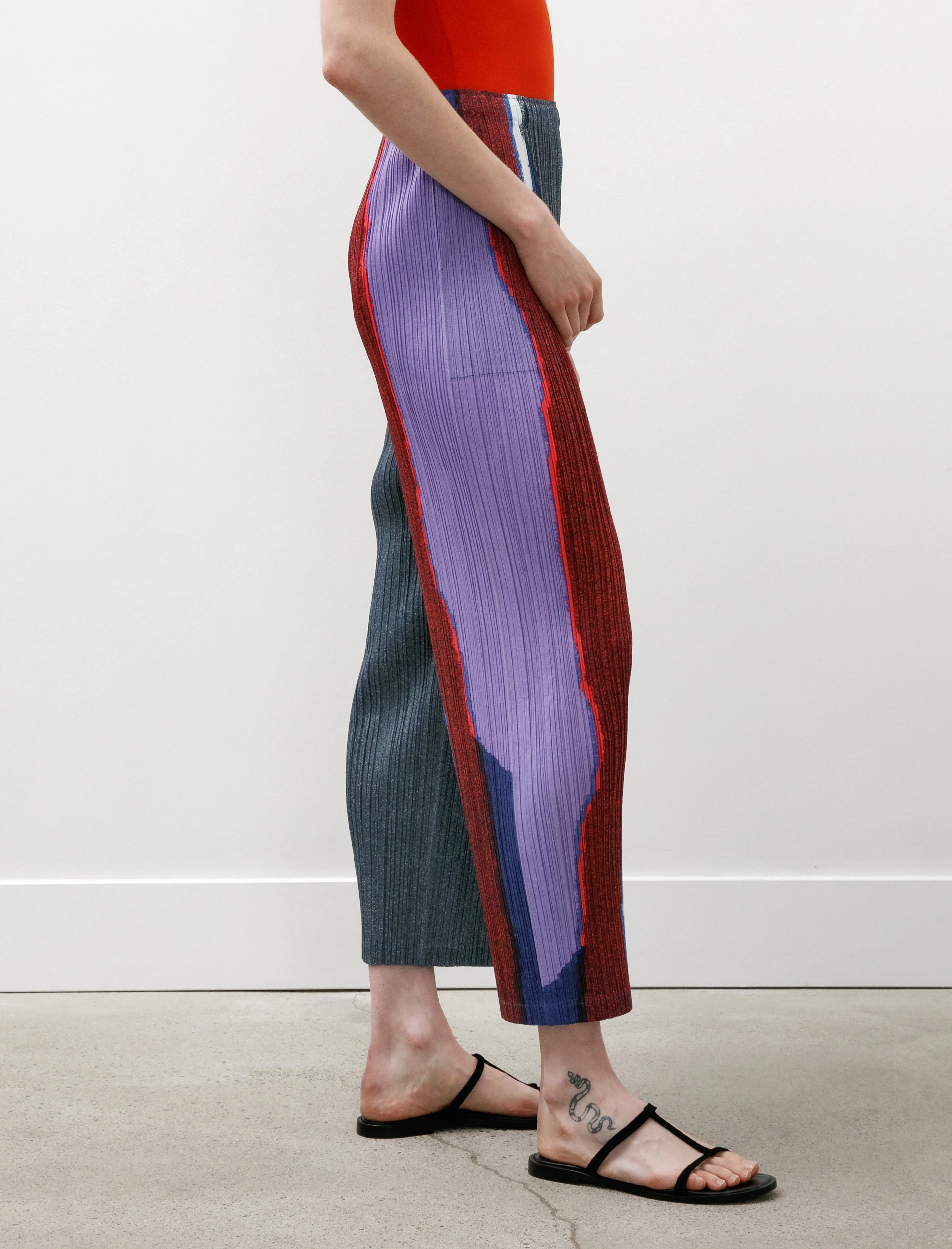 Grainy Colors Pants Dark Blue Grey sold by SHOP NEIGHBOR product image thumbnail 4