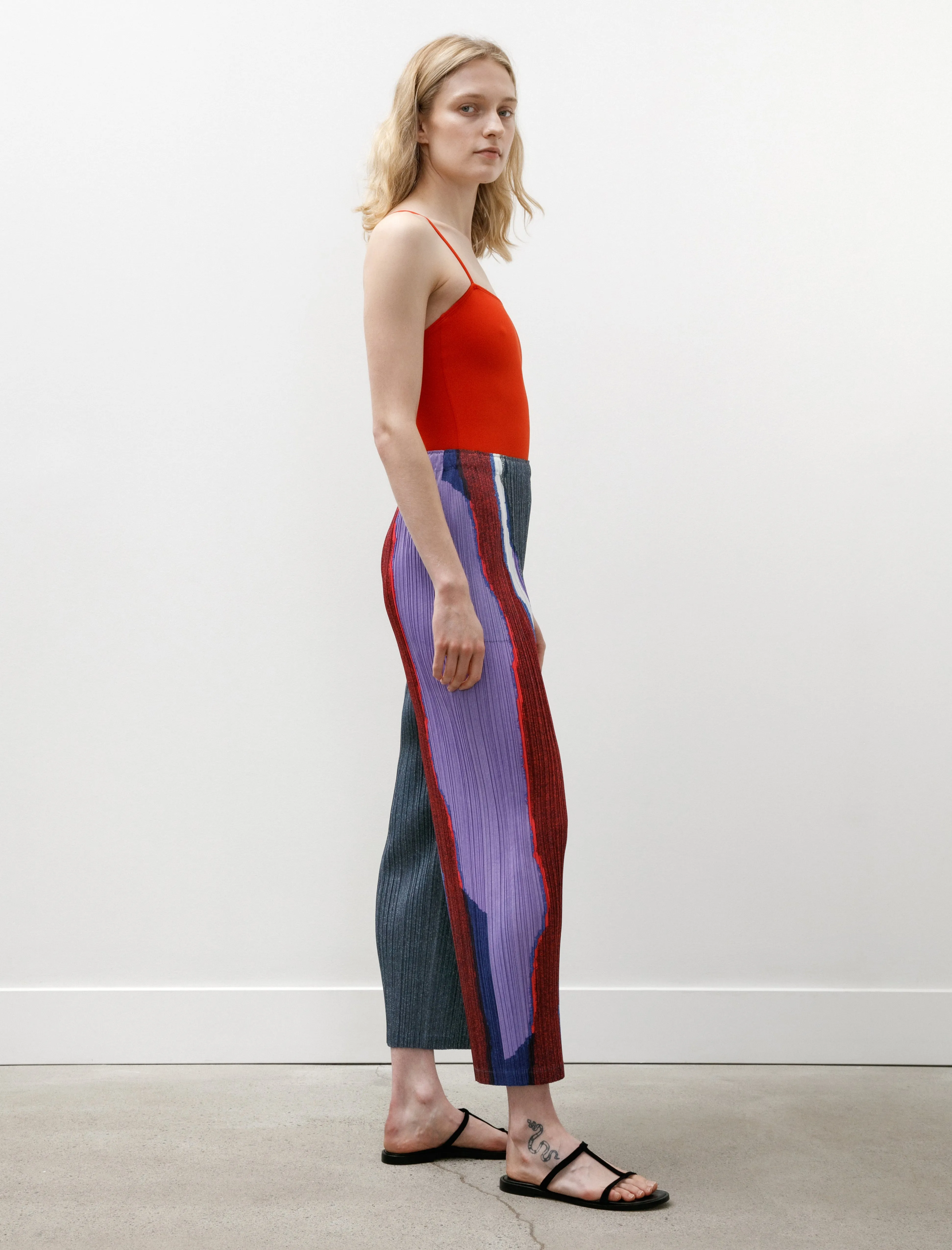 Grainy Colors Pants Dark Blue Grey sold by SHOP NEIGHBOR product image thumbnail 3