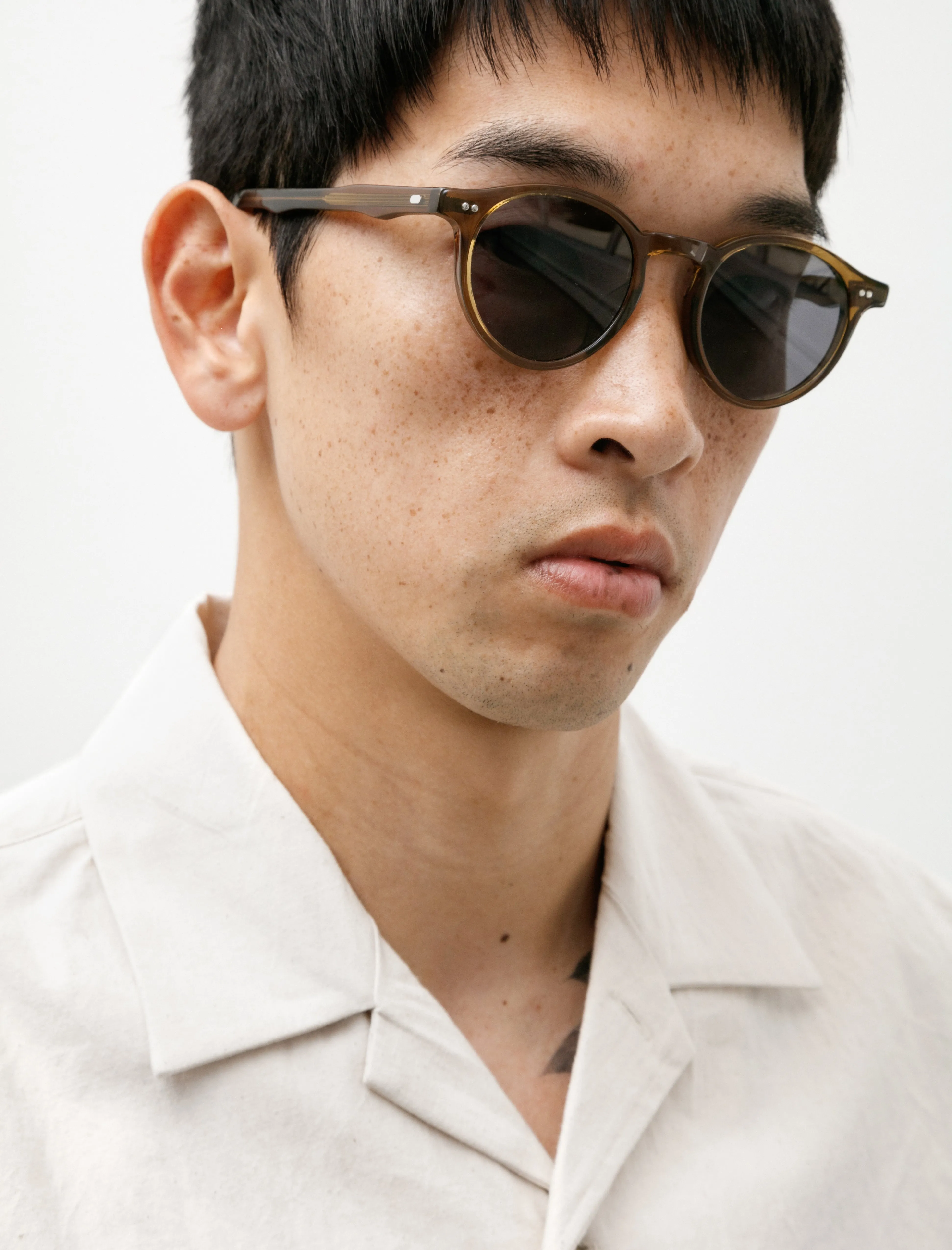 Fadro Sunglasses Olive/Dark Grey sold by SHOP NEIGHBOR product image thumbnail 2