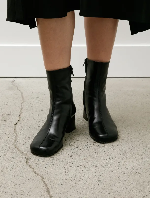 Anatomic Boots 55 Black made by SHOP NEIGHBOR