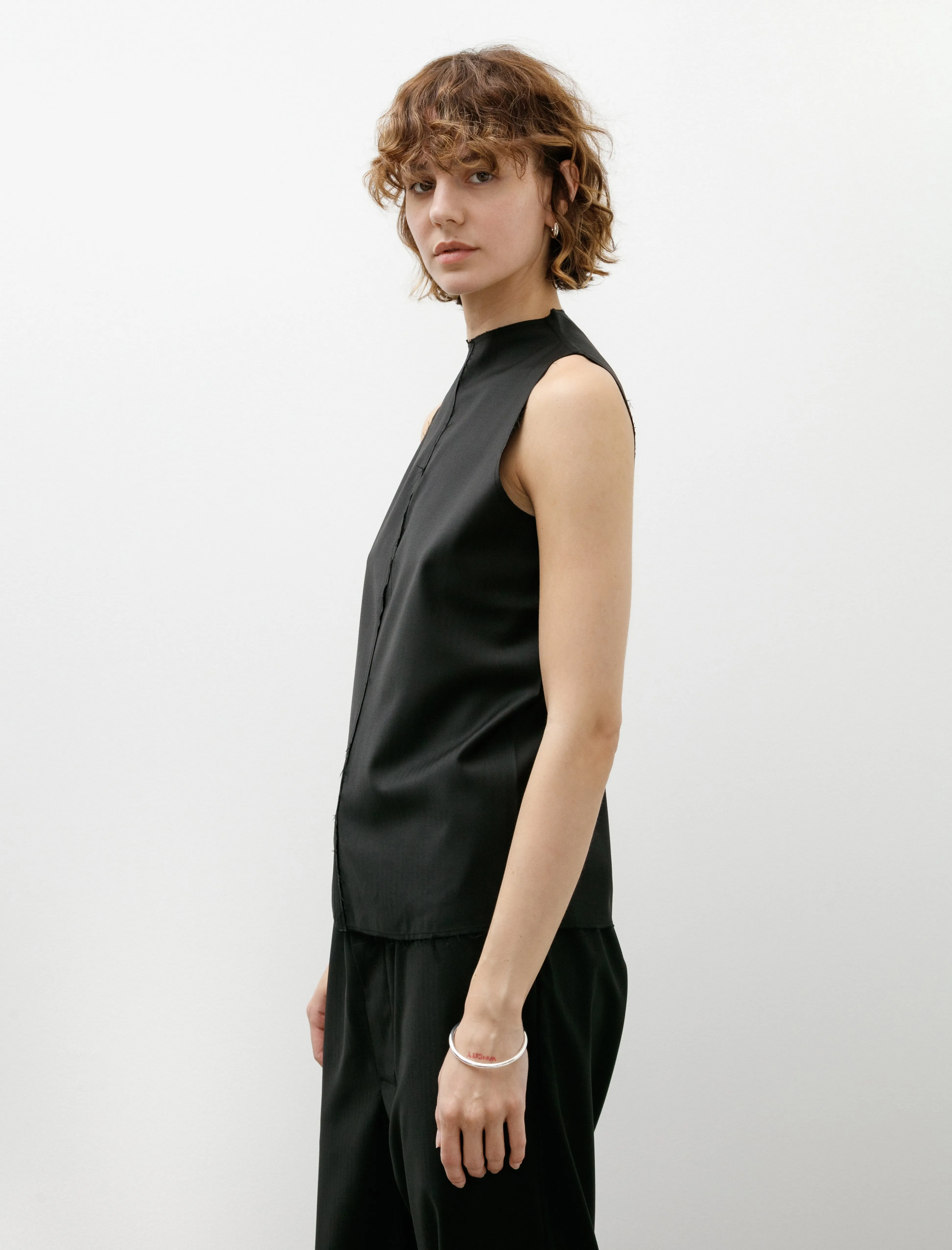 No. 322 Fine Wool Center Seams Top Black Herringbone sold by SHOP NEIGHBOR product image thumbnail 3
