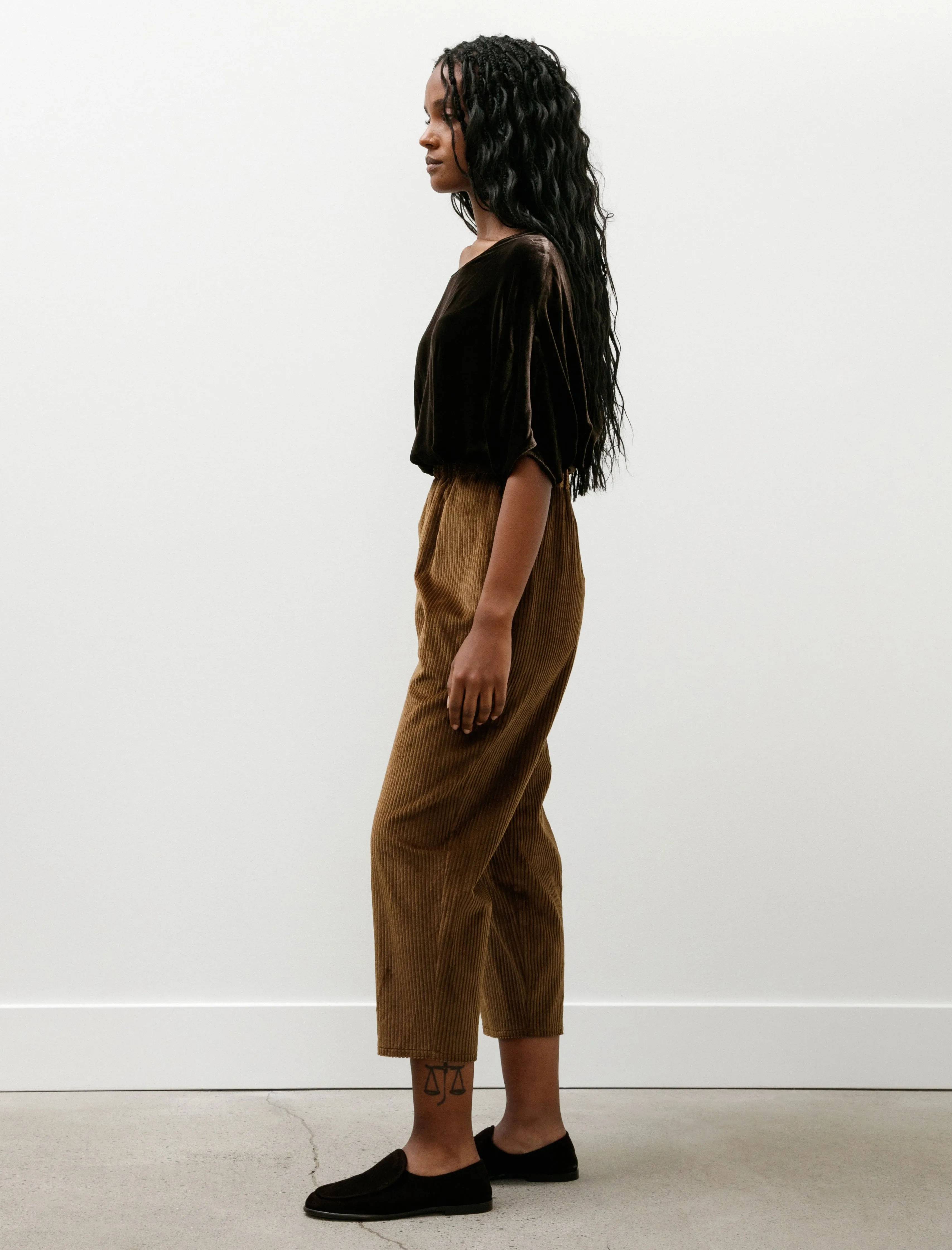 Carrot Pants Corduroy Toffee sold by SHOP NEIGHBOR product image thumbnail 3