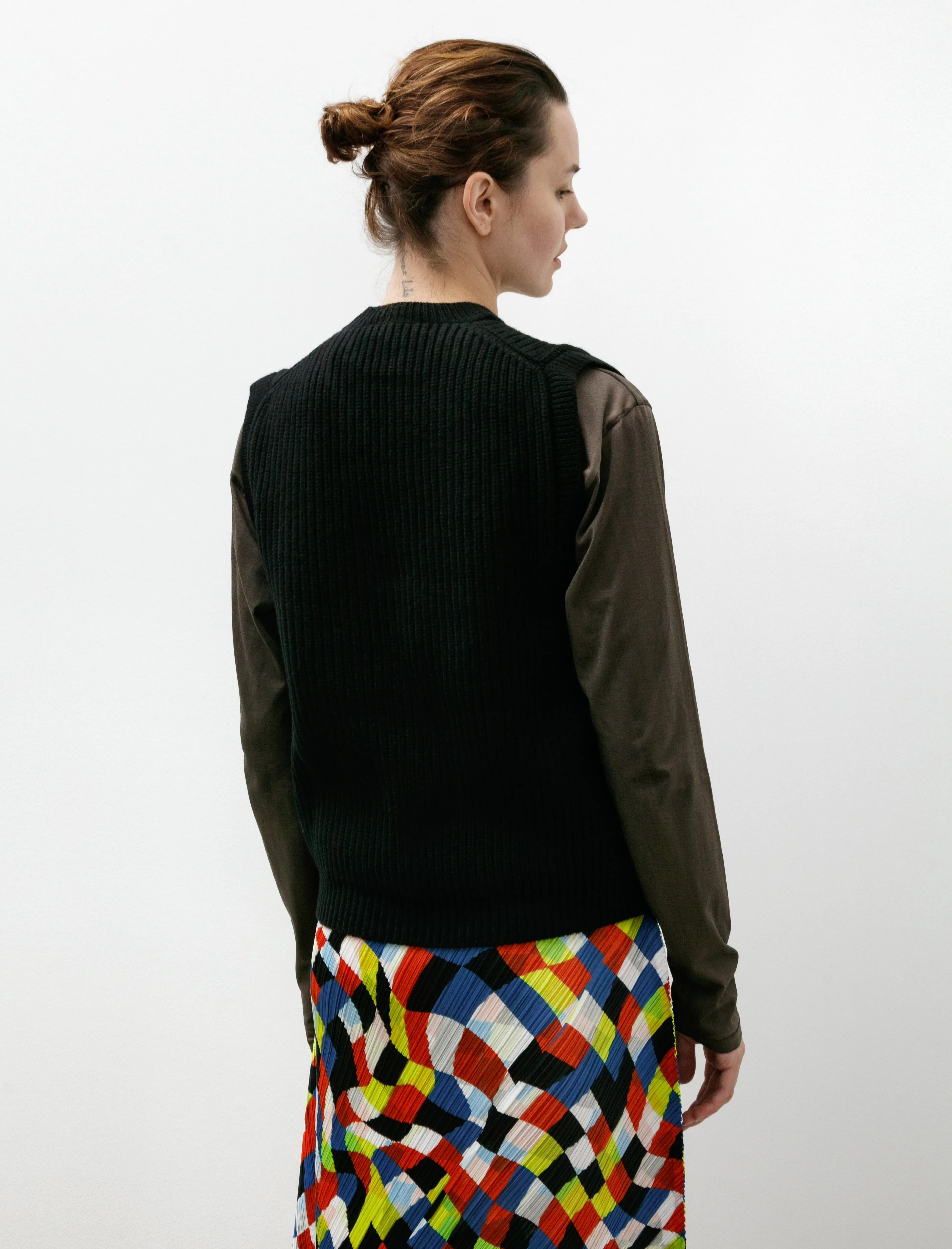 English Rib Slipover Soft Spun Wool Black sold by SHOP NEIGHBOR product image thumbnail 4