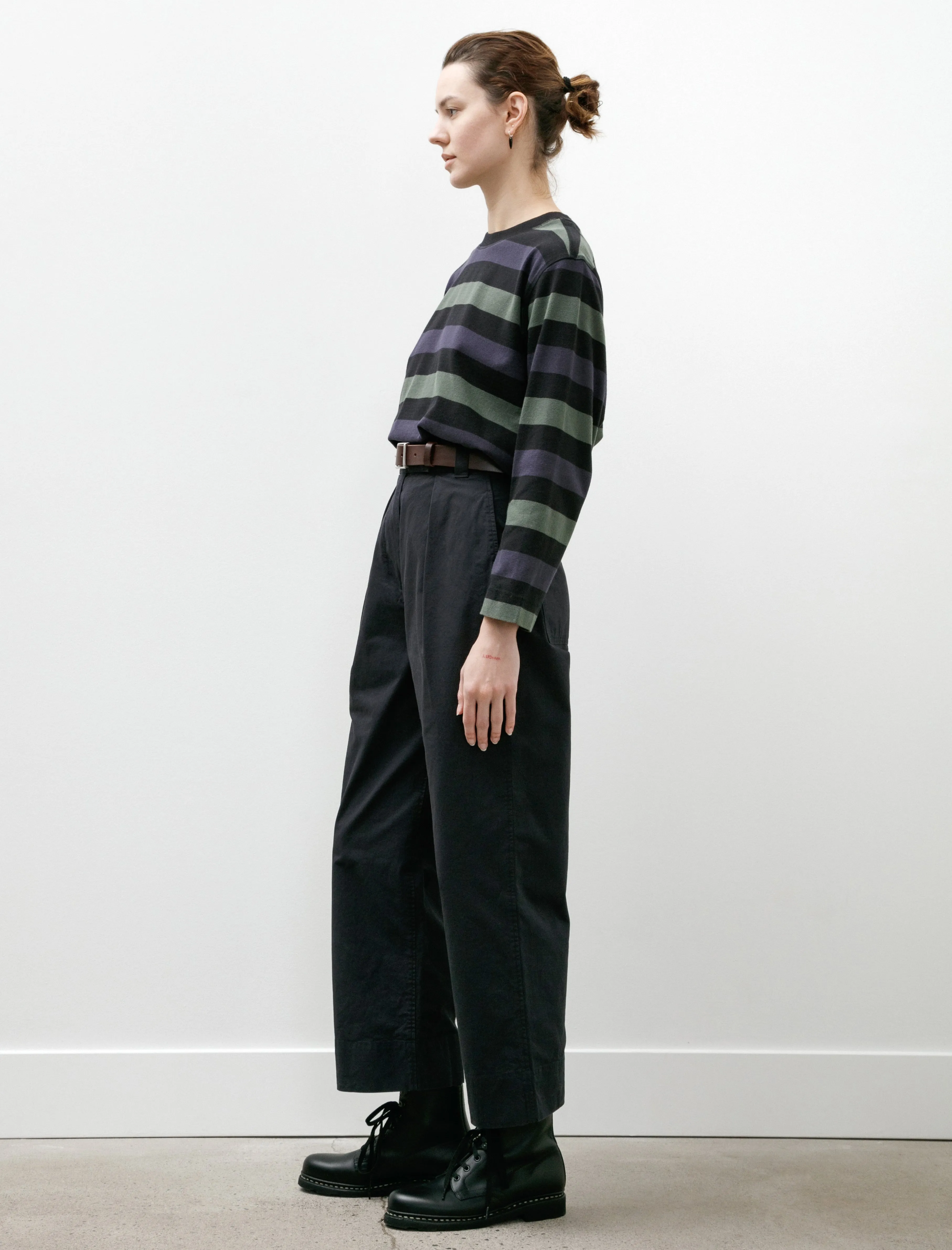 MHL Pleated Crop Trousers Soft Dense Cotton Navy sold by SHOP NEIGHBOR product image thumbnail 3