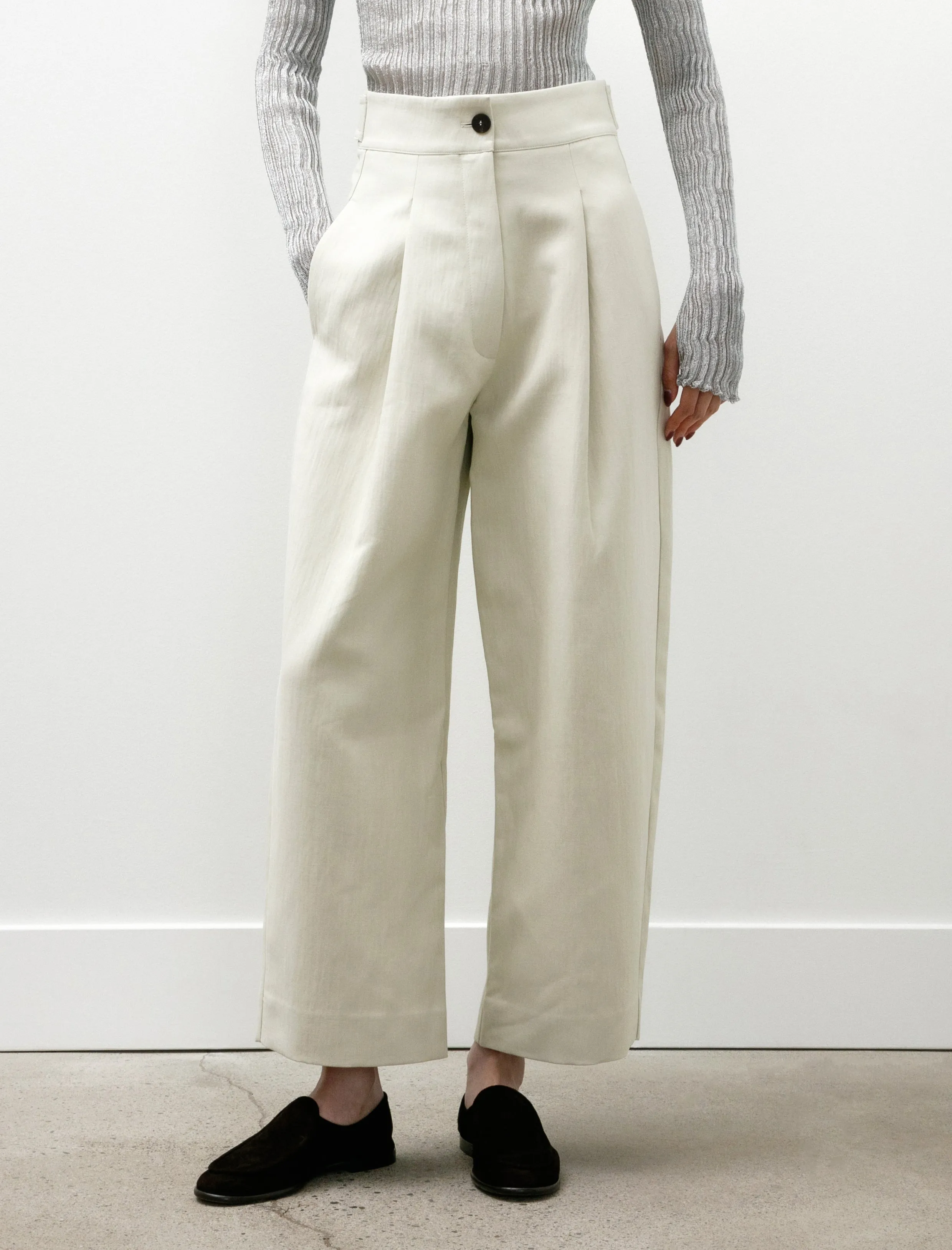 Fellini Pleated Pants Dove sold by SHOP NEIGHBOR product image thumbnail 2