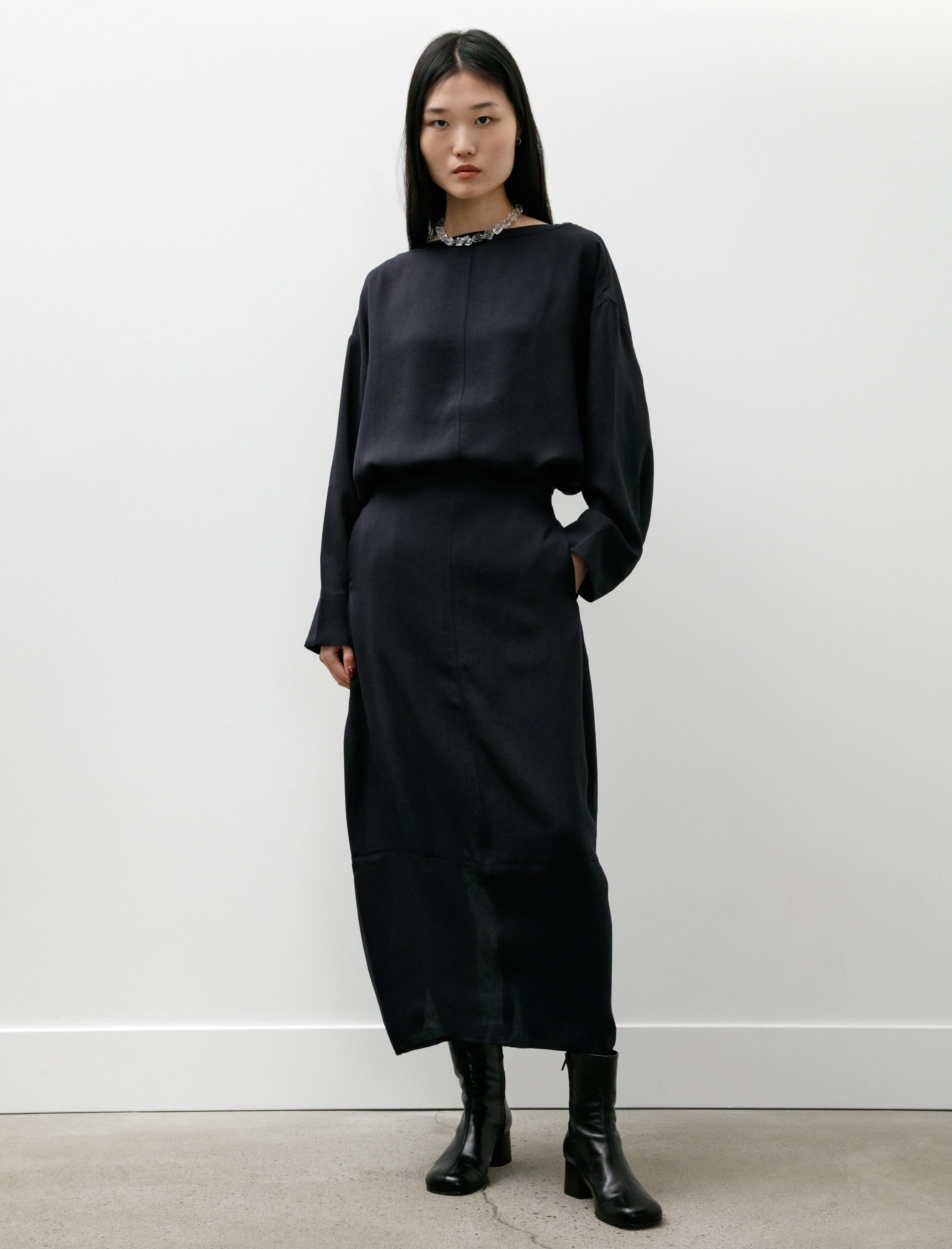 Beni Round Skirt Linenlike Twill Darkest Navy sold by SHOP NEIGHBOR