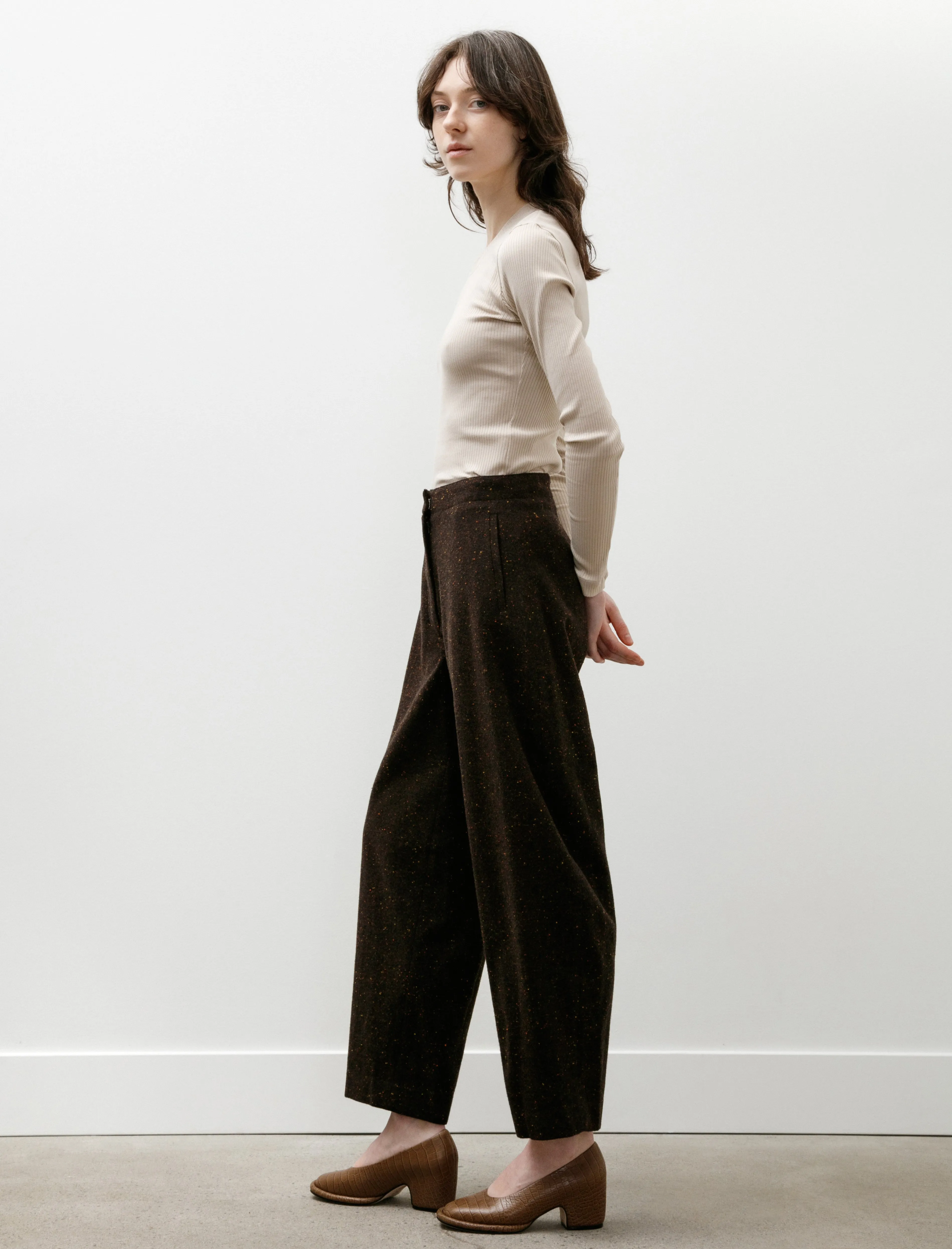 Colour Nep Curve Pants Brown sold by SHOP NEIGHBOR product image thumbnail 3