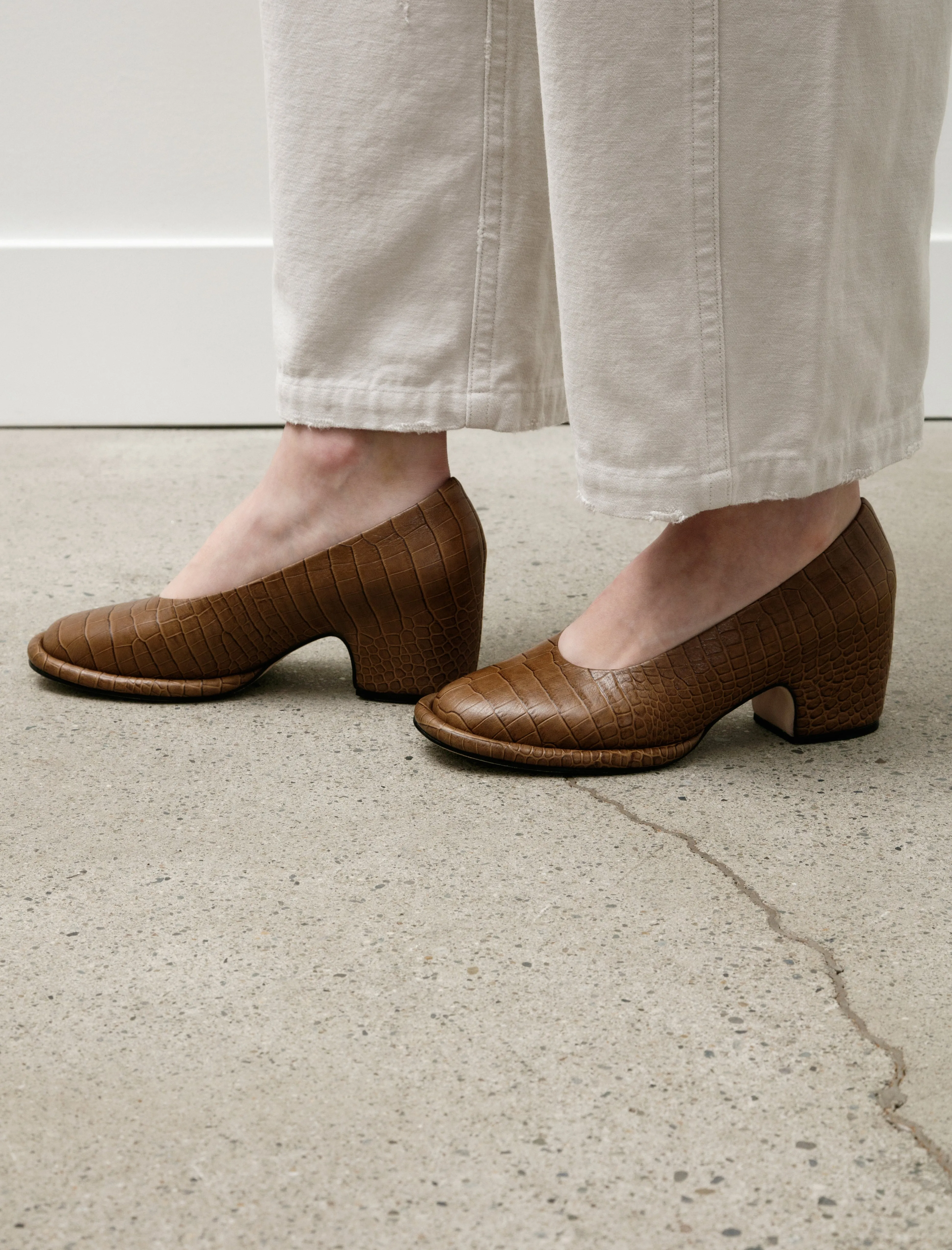 Embossed Arch Pump Tobacco sold by SHOP NEIGHBOR product image thumbnail 2