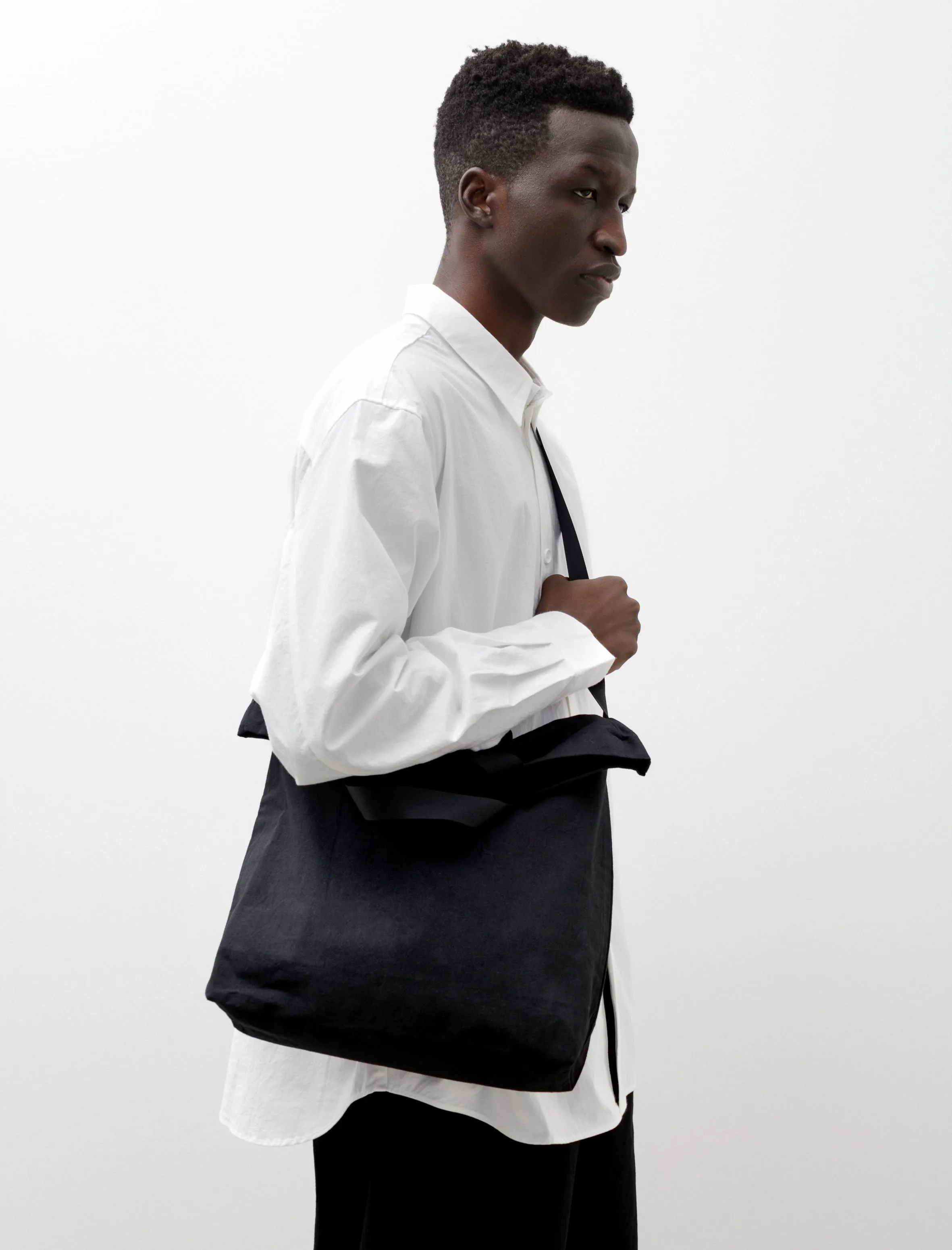 R0 Bag 1 Black Wax sold by SHOP NEIGHBOR