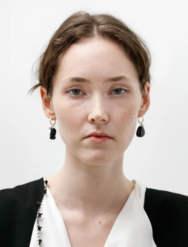 Andre Earrings Black made by SHOP NEIGHBOR