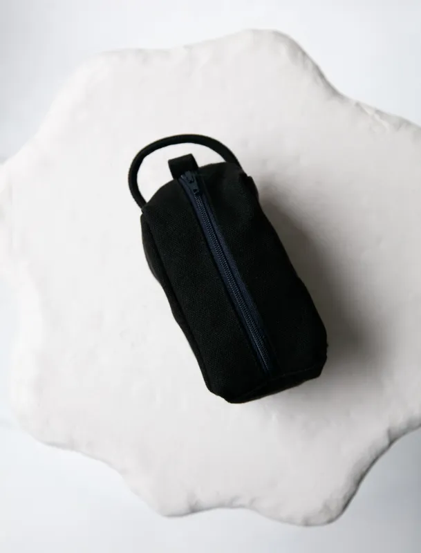 Cotton Teeya Zippered Bag Small Midnight made by SHOP NEIGHBOR