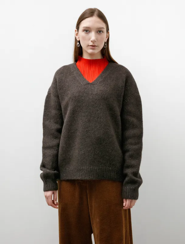 Loft V Neck Coal made by SHOP NEIGHBOR