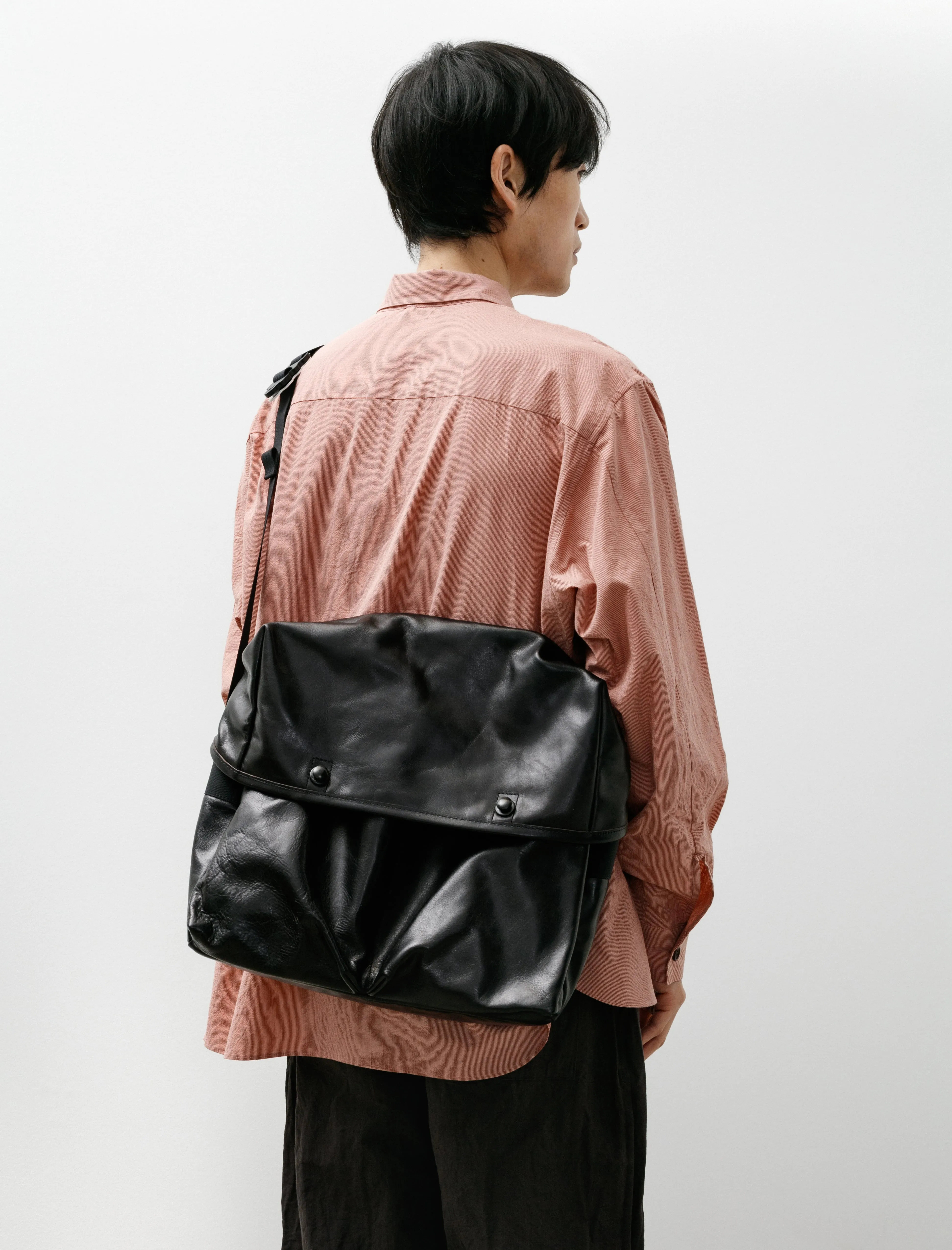 R20 Gear-4 Mini Messenger Black Hide sold by SHOP NEIGHBOR product image thumbnail 3