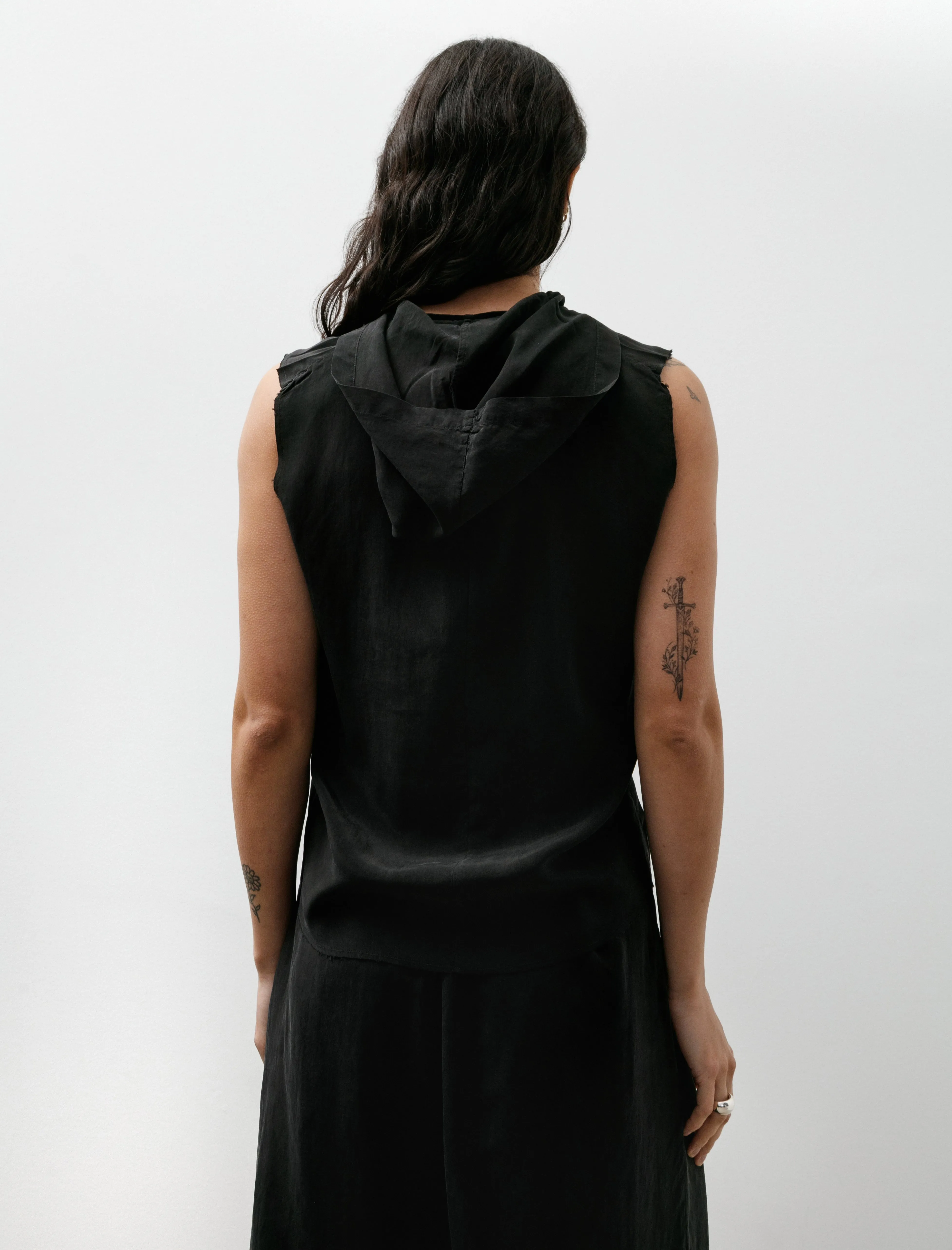 No.335 Cupro Sleeveless Hooded Zipper Top Black sold by SHOP NEIGHBOR product image thumbnail 4